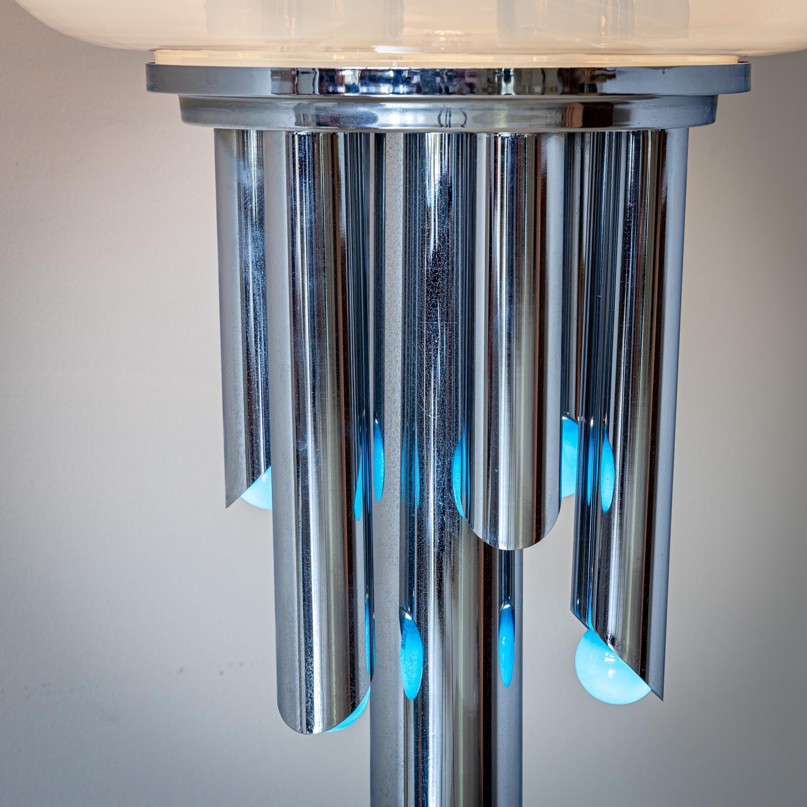 Lámpara de pie tubular, attr. a Carlo Nason, Italia Mediados del siglo XX en venta 4
