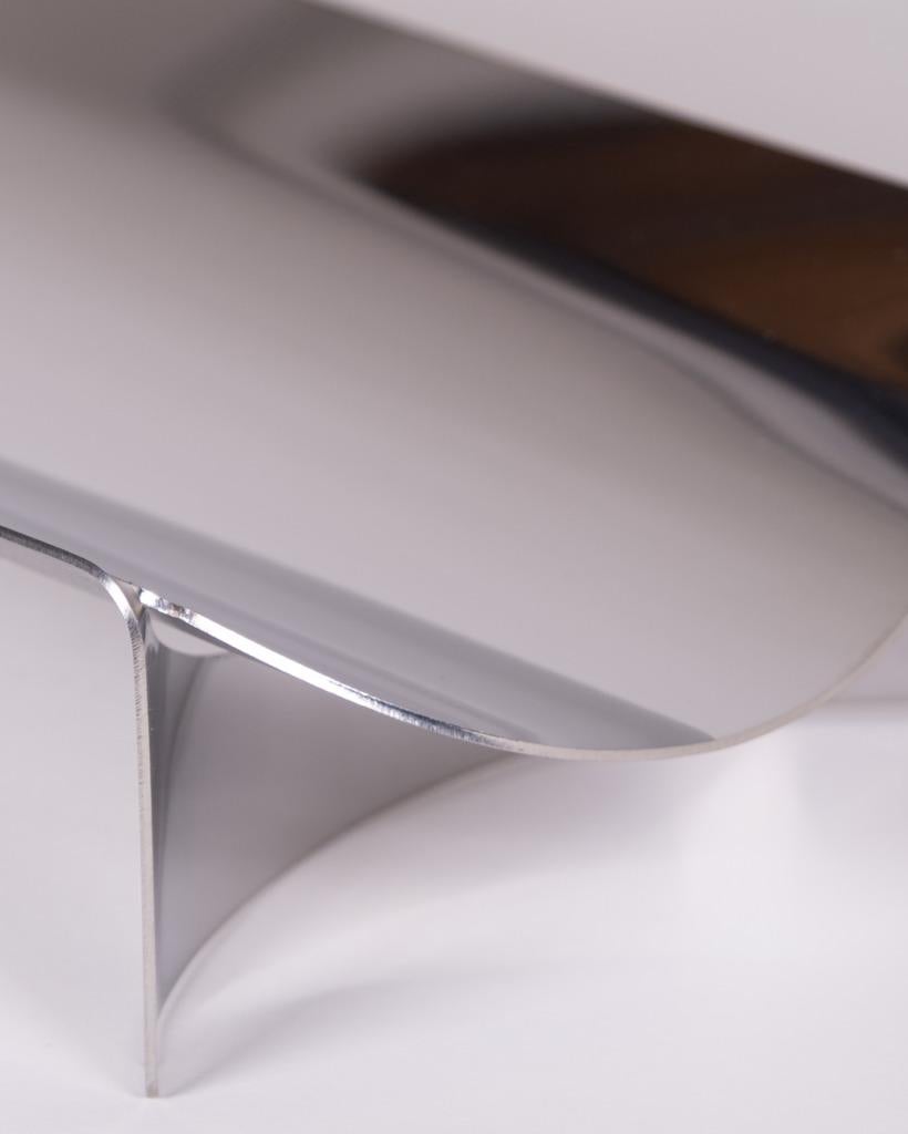 Tubular mirror object In New Condition For Sale In PARIS, FR