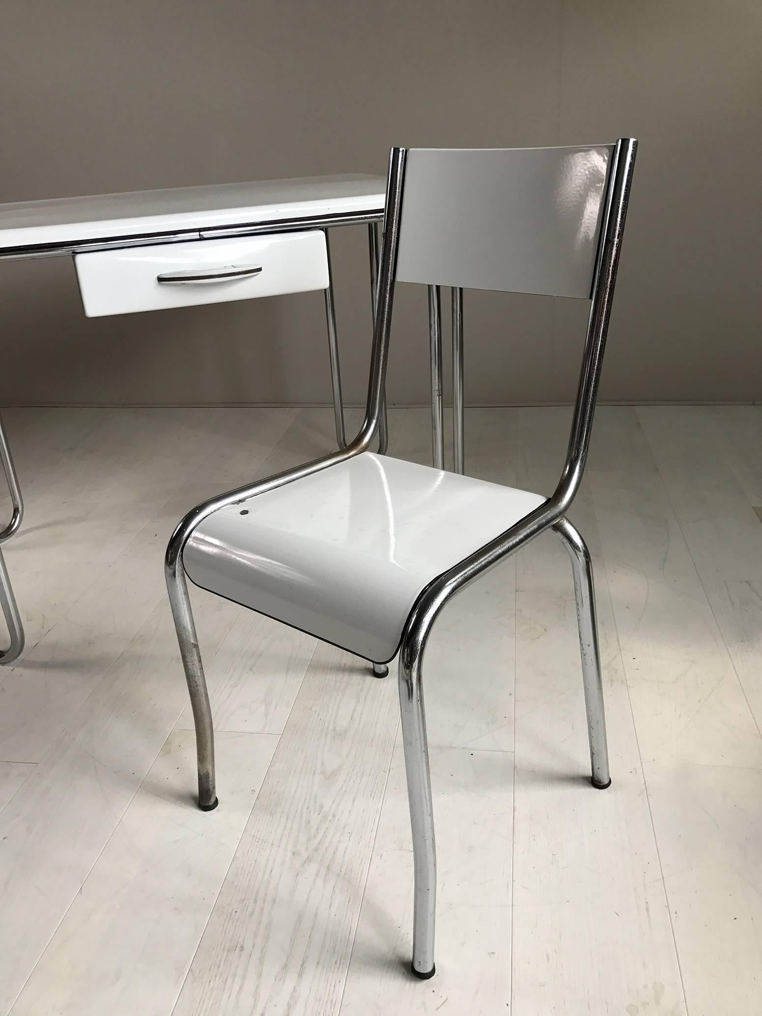Art déco Bureau et chaise tubulaire en métal nickelé et émaillé, France, années 1930