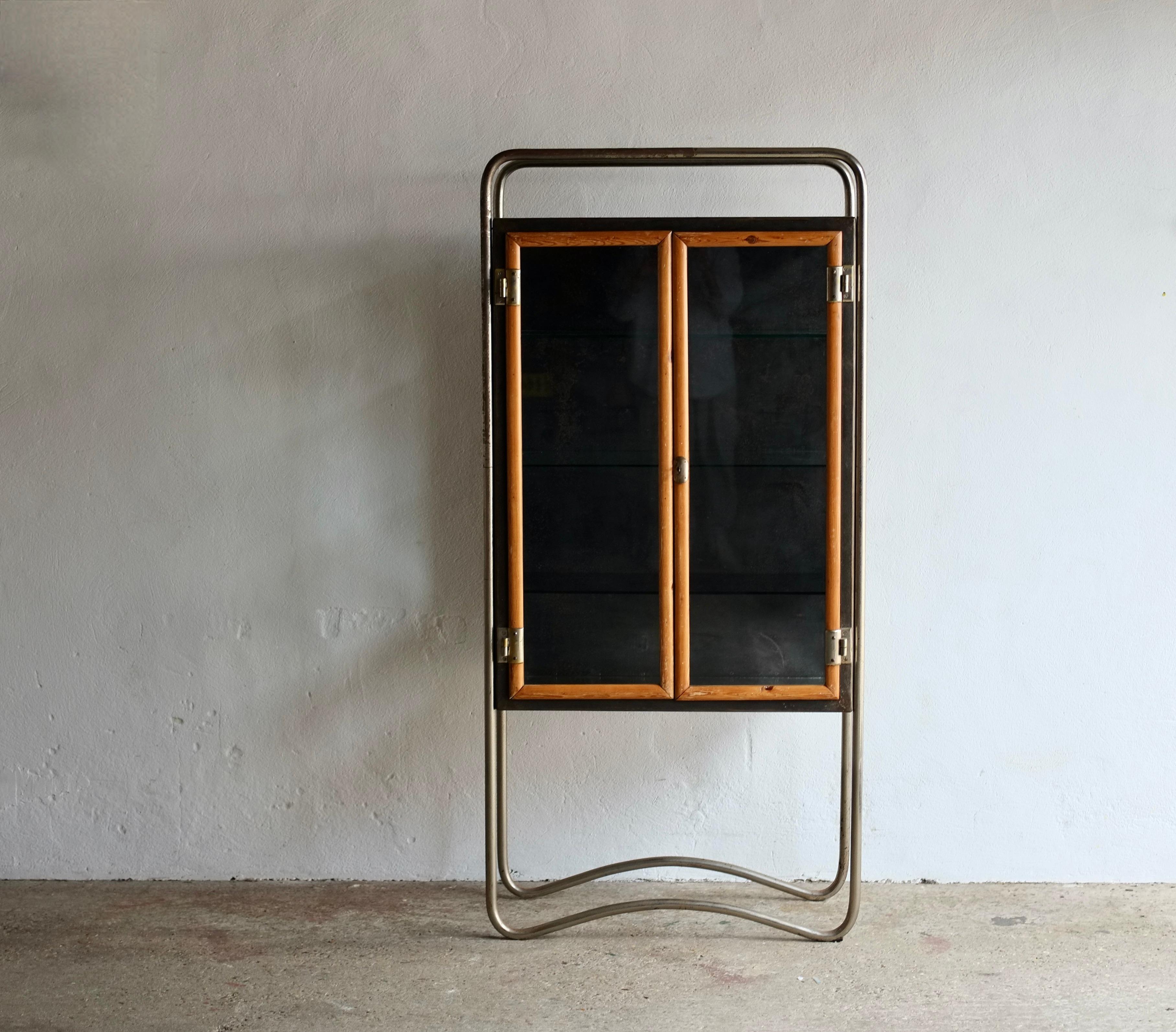 Tubular Steel and Wood Cabinet, 1940s For Sale 2