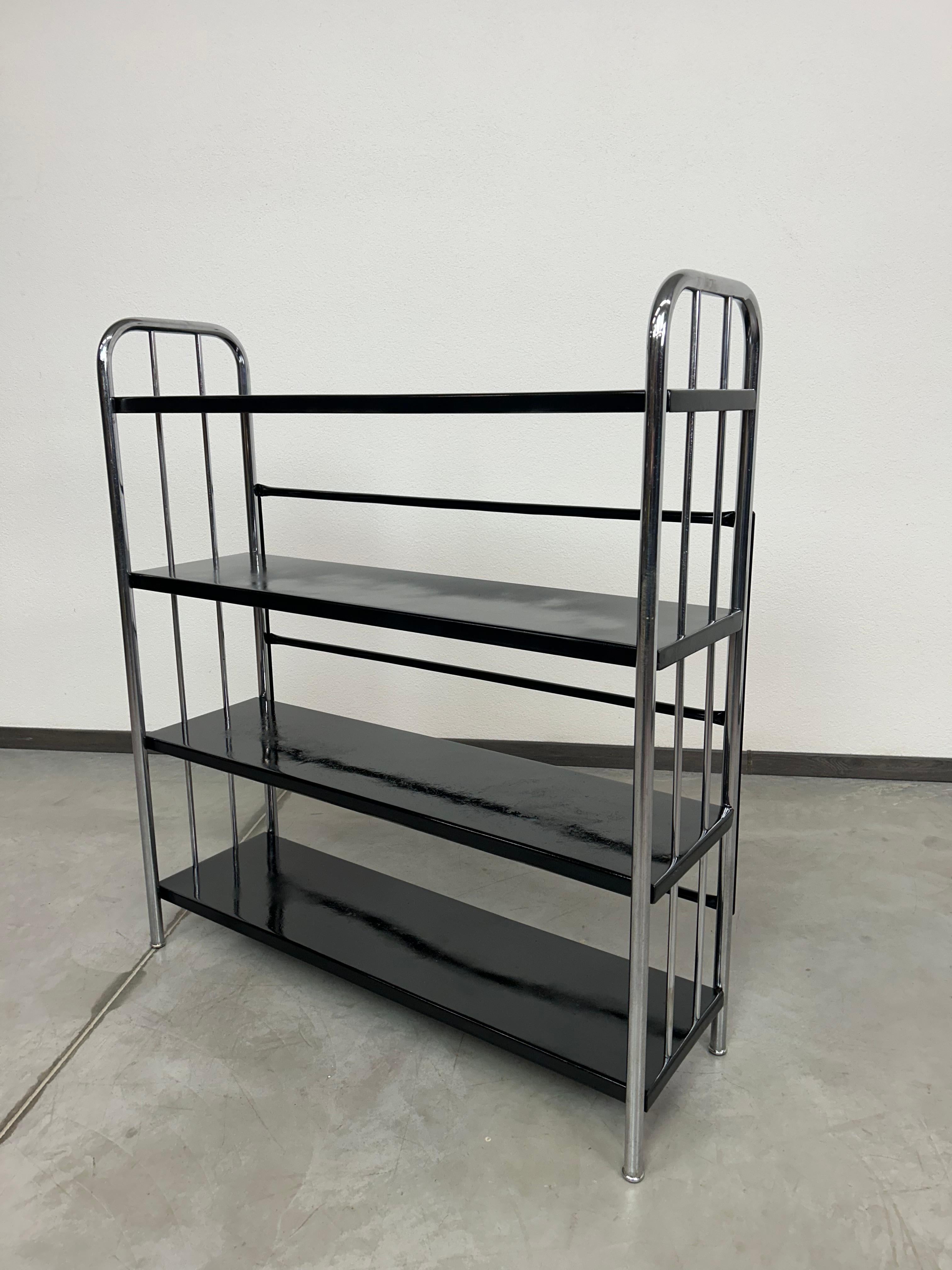 Bauhaus Tubular steel bauhaus etagere For Sale