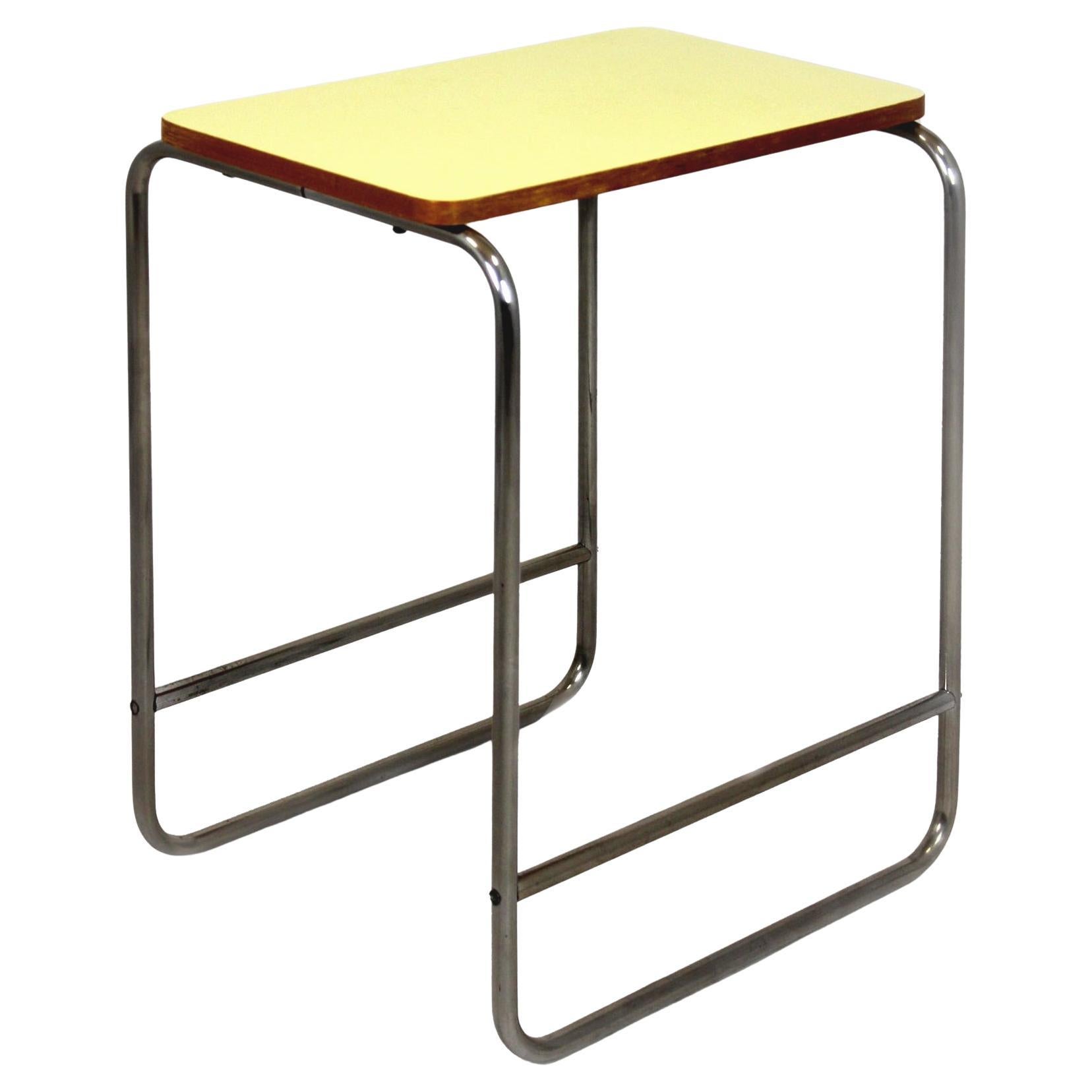 Bauhaus-Beistelltisch aus Stahlrohr, Tschechoslowakei, 1940er Jahre im Angebot