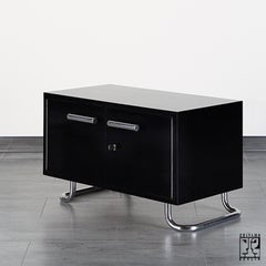 Tubular steel cabinet in Bauhaus Design