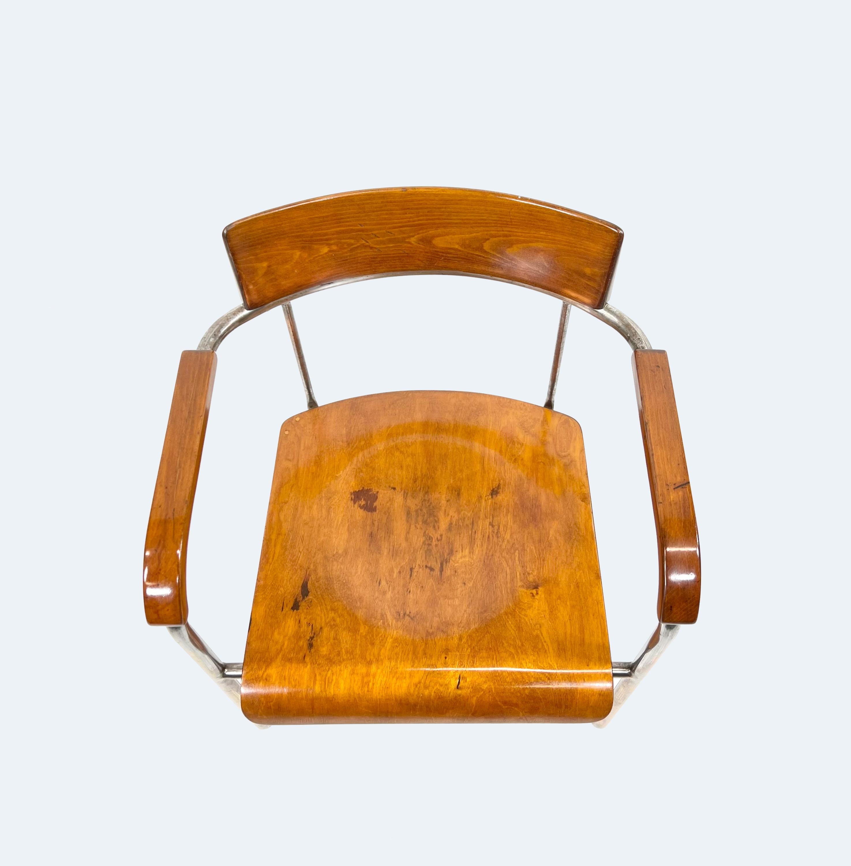 Bauhaus Sedia tubolare in acciaio Model No. 1242 di Rudolf Vichr, 1930 in vendita