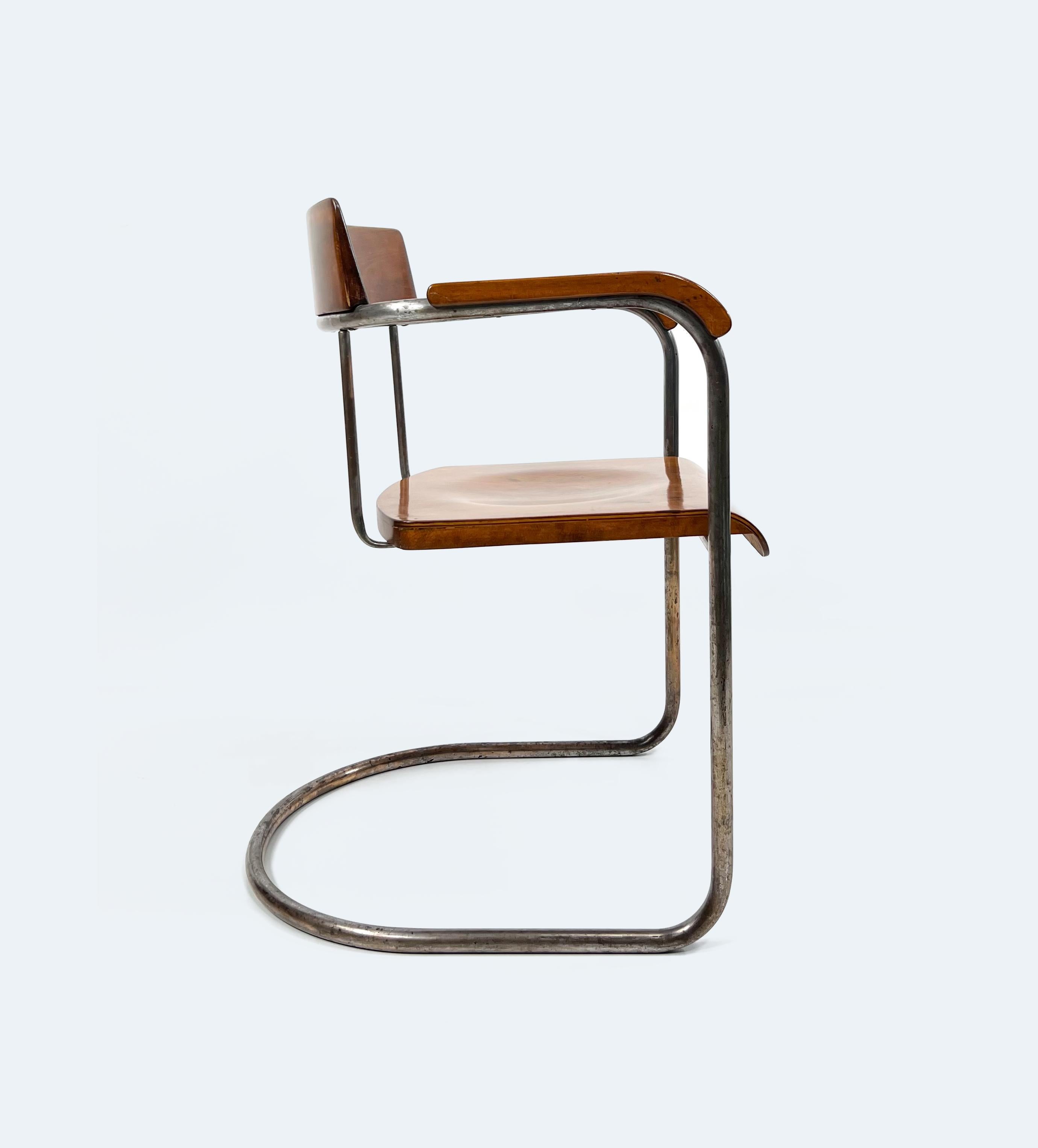 Ceco Sedia tubolare in acciaio Model No. 1242 di Rudolf Vichr, 1930 in vendita