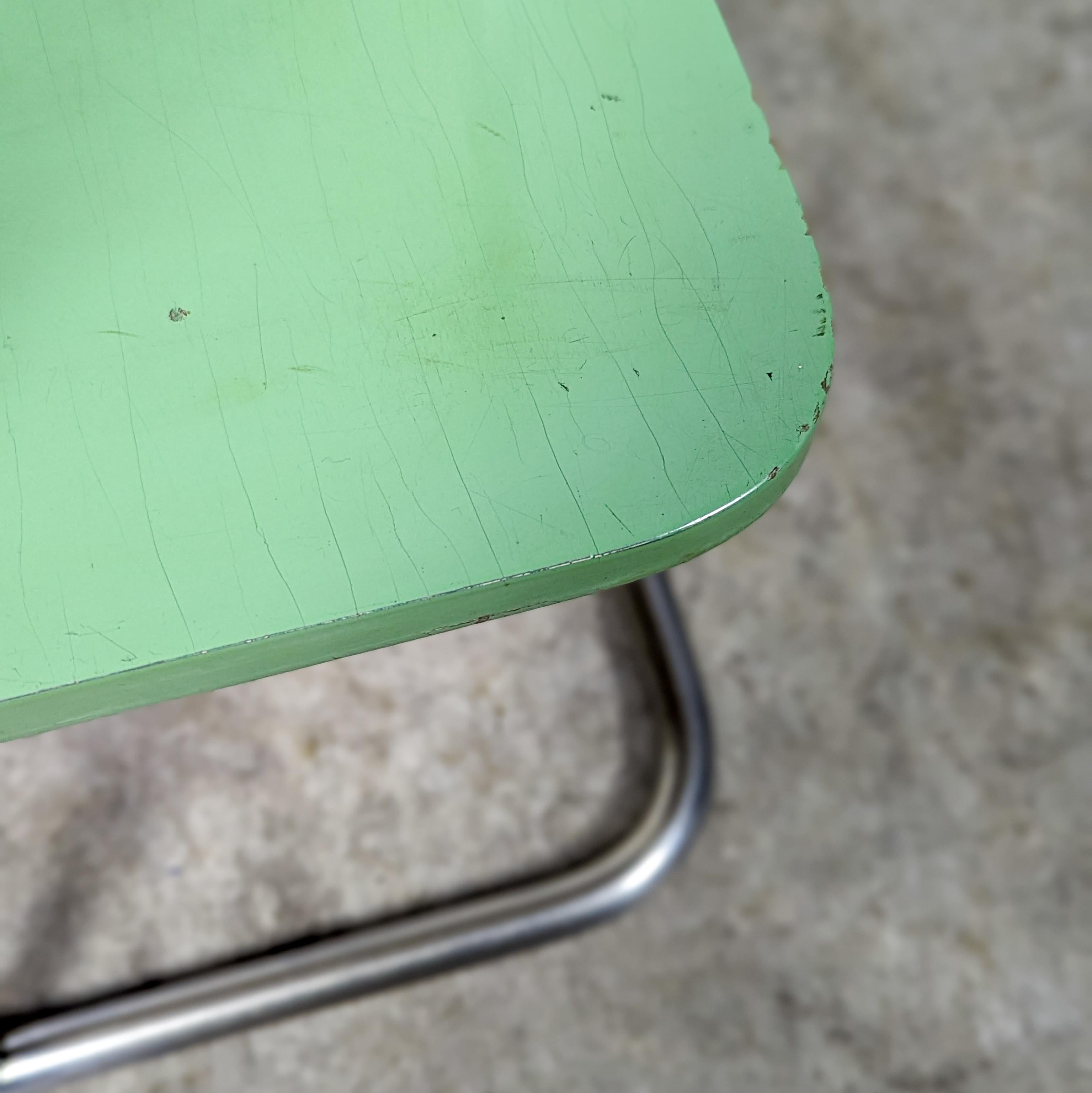 Tubular steel console table by Robert Slezák, 1930s. For Sale 8