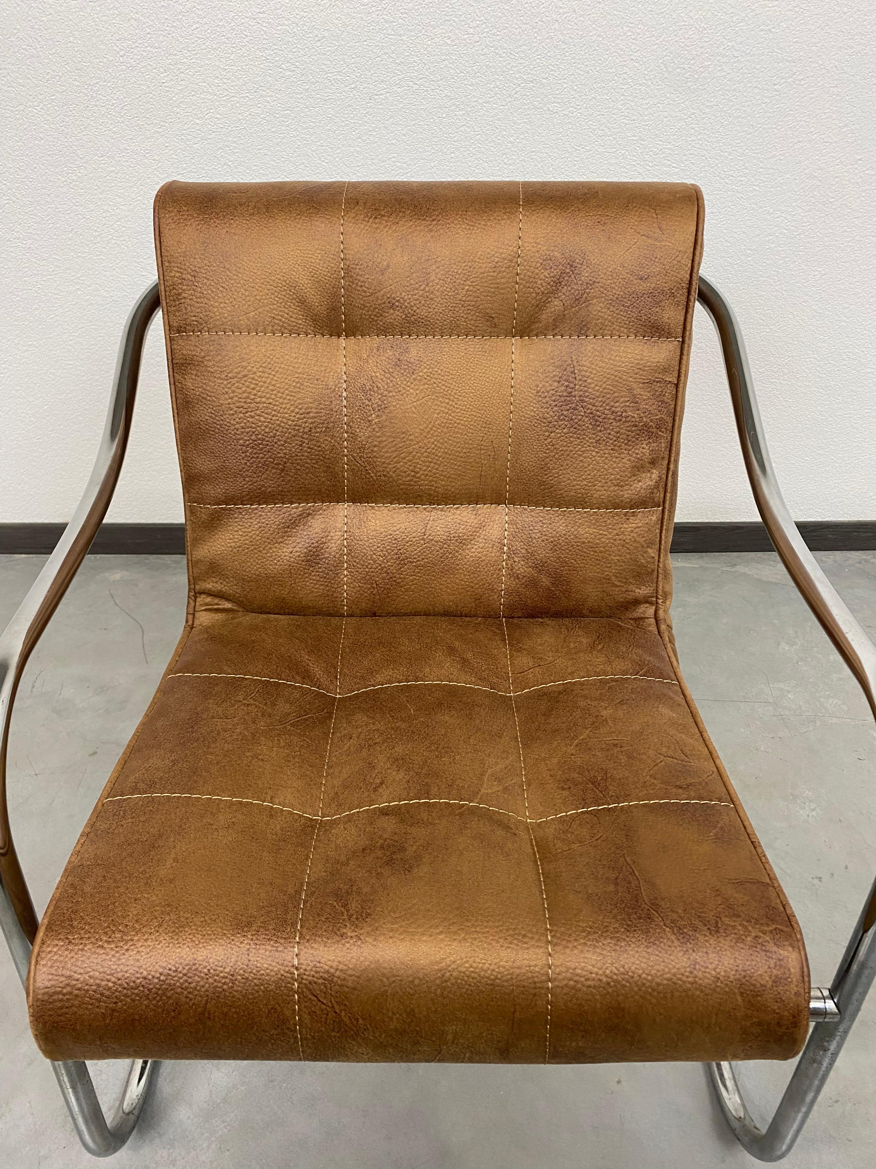 Fabric Tubular Steel Lounge Chair