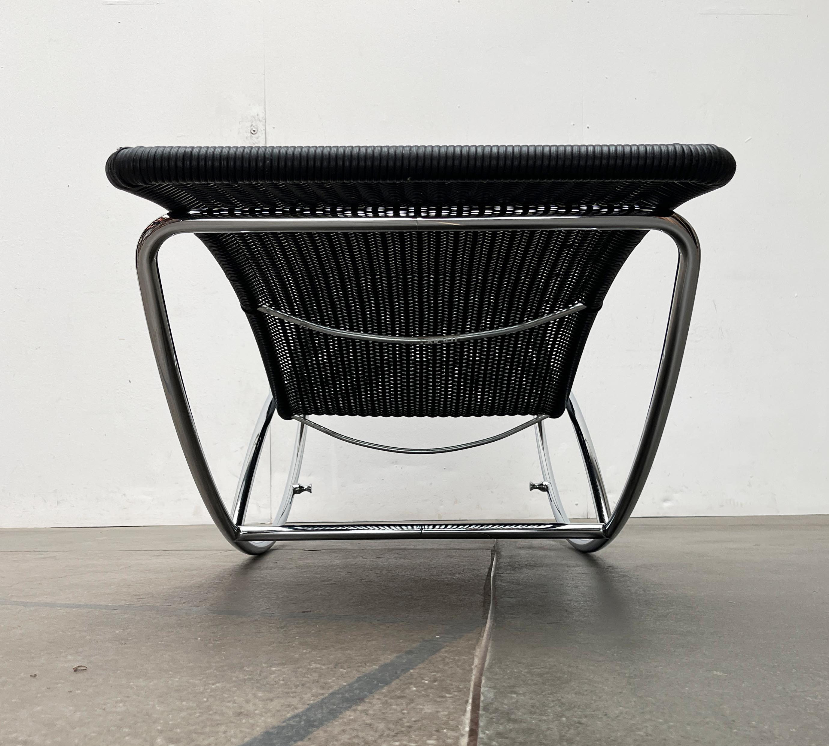 Sedia a dondolo a chaise longue in acciaio tubolare S 828 di Torben Skov per Thonet in vendita 3