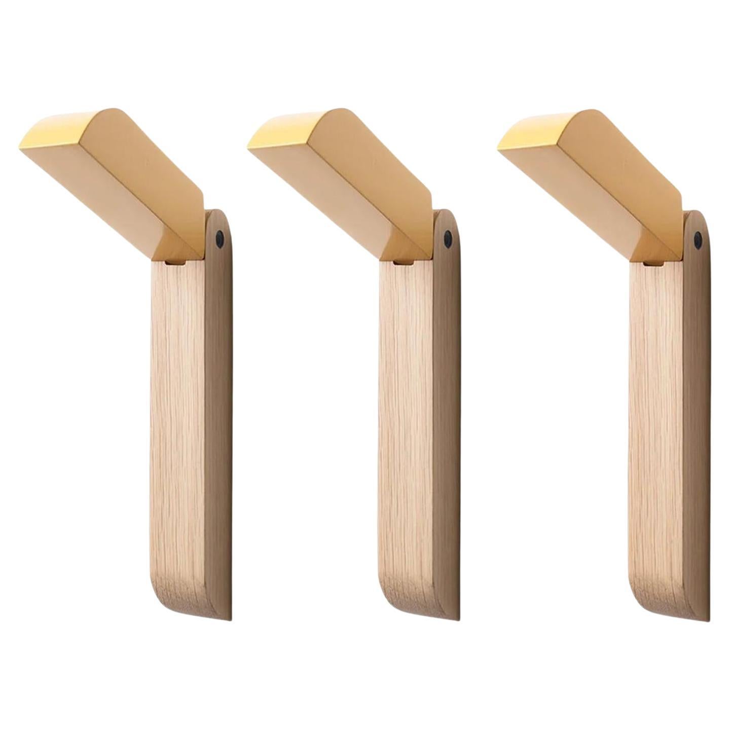 Tucano Coat Rack in Solid Oak