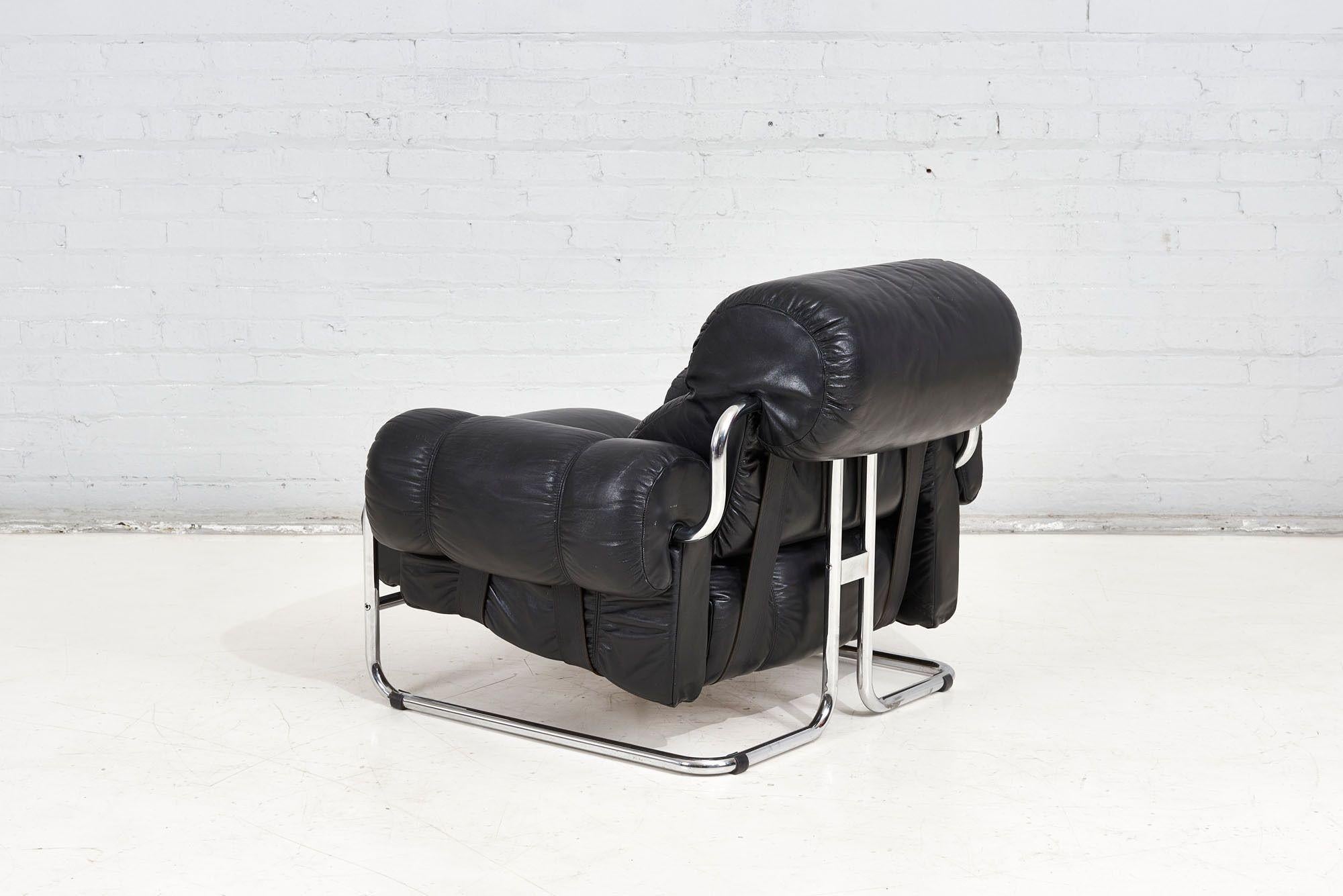 Tucroma Leather Lounge Chair by Guido Faleschini Mariani Pace, 1970, Italy In Good Condition In Chicago, IL