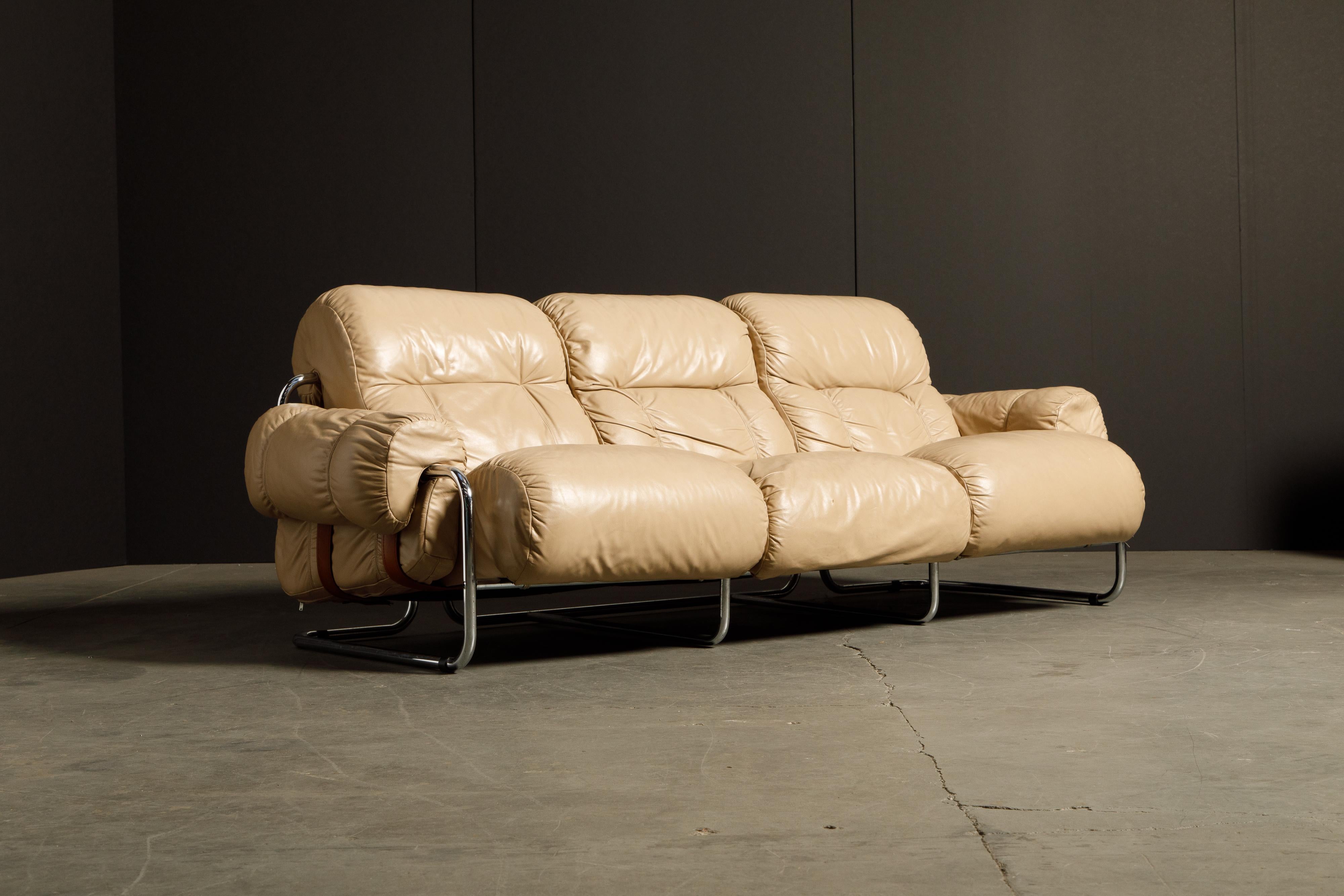 'Tucroma' Leather Sofa and Loveseat by Guido Faleschini for Mariani, 1970s Italy 3