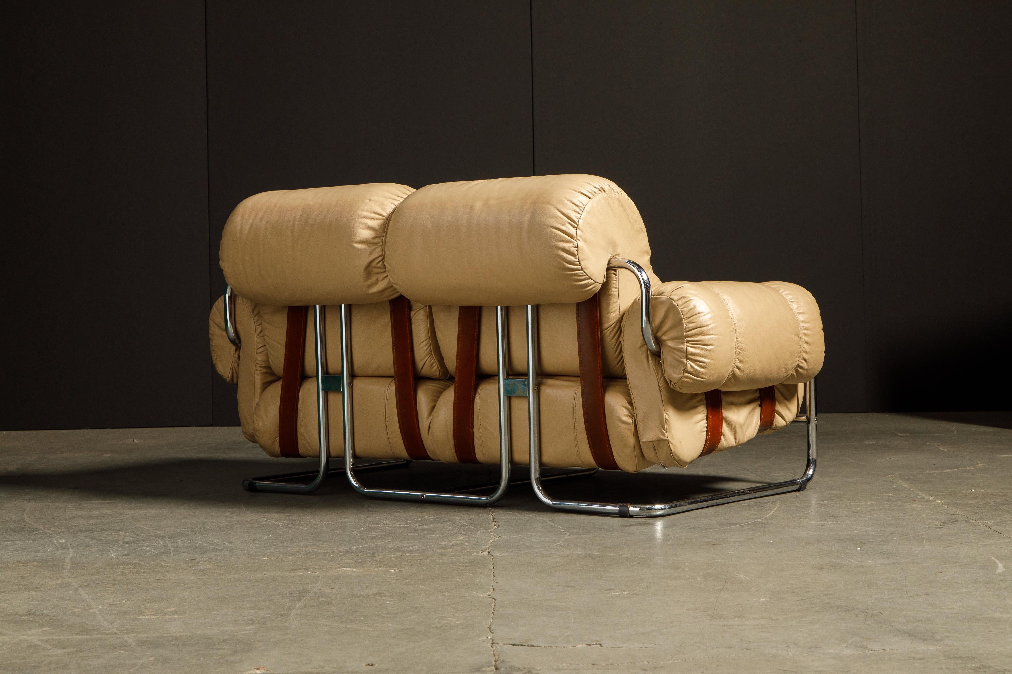 'Tucroma' Leather Sofa and Loveseat by Guido Faleschini for Mariani, 1970s Italy In Good Condition In Los Angeles, CA