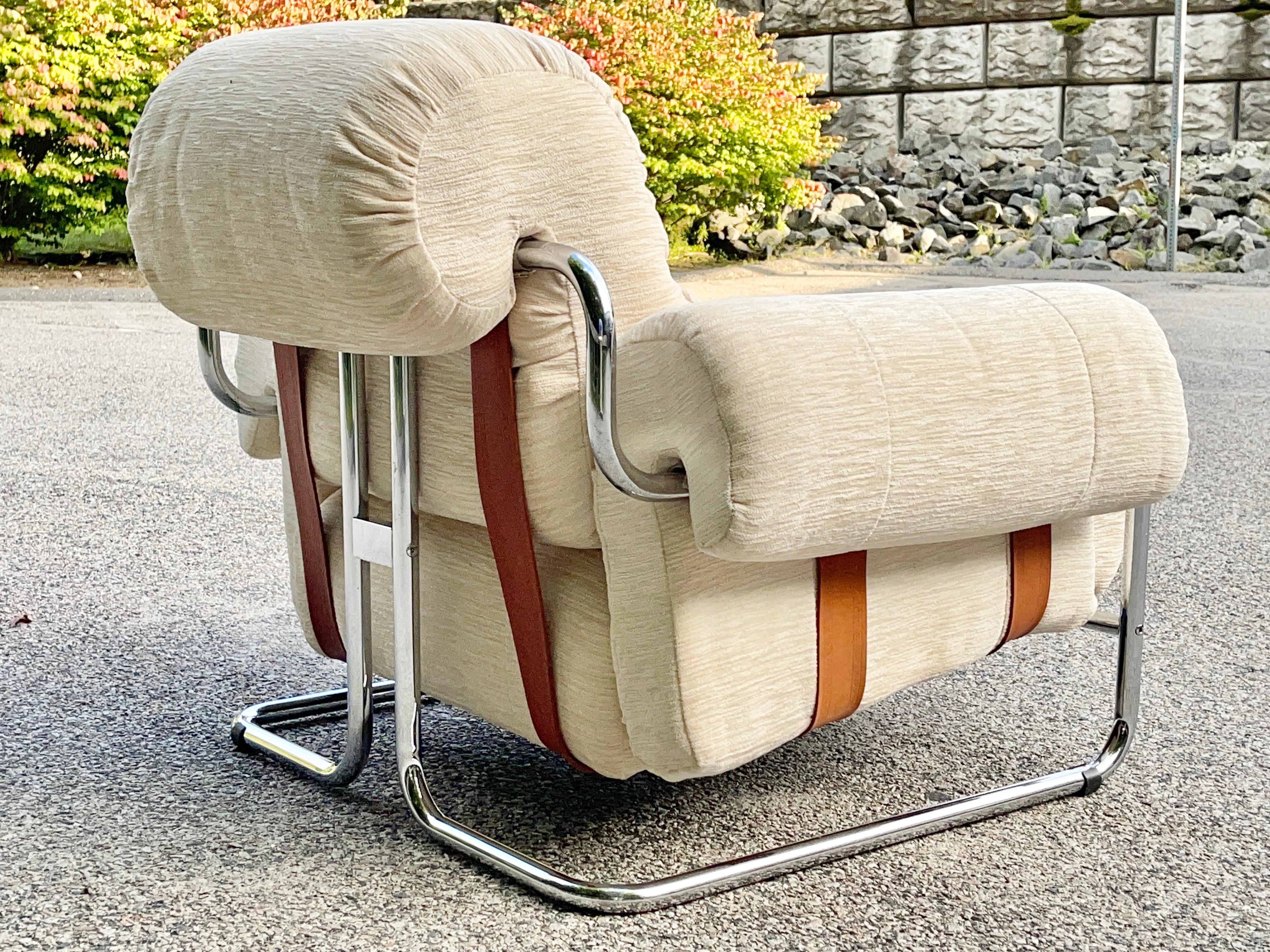 Tucroma Lounge Chair by Guido Faleschini for Pace Collection In Good Condition In Hanover, MA