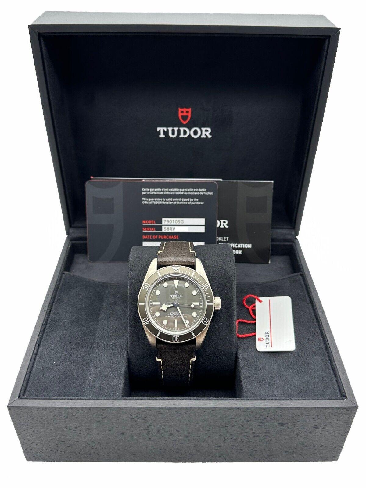 Tudor 79010SG Black Bay 58 925 Silver Case Box Paper 2022 In Excellent Condition For Sale In San Diego, CA