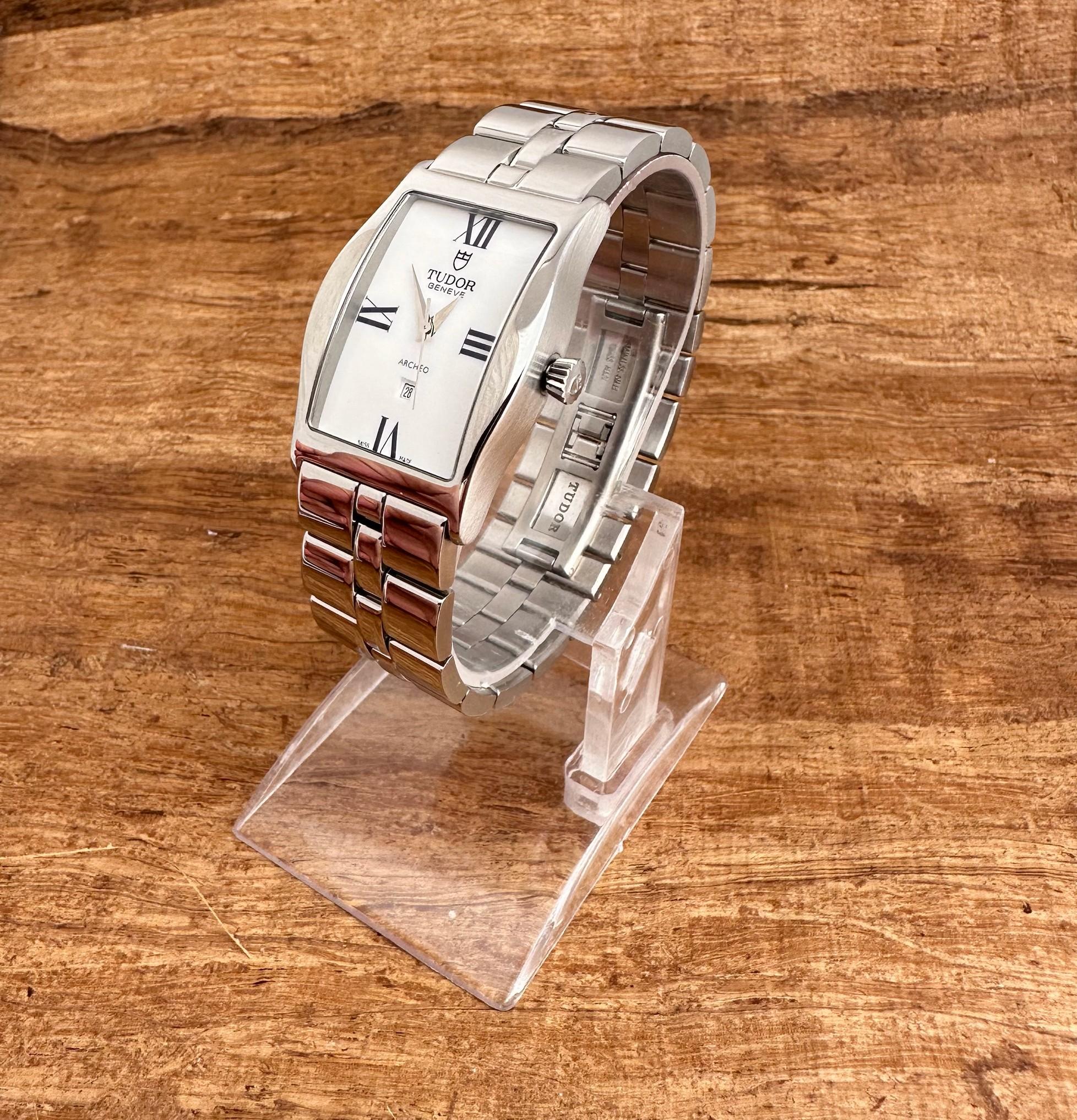 Tudor Archeo Automatic ref. 30100 Stainless-steel Watch For Sale 10