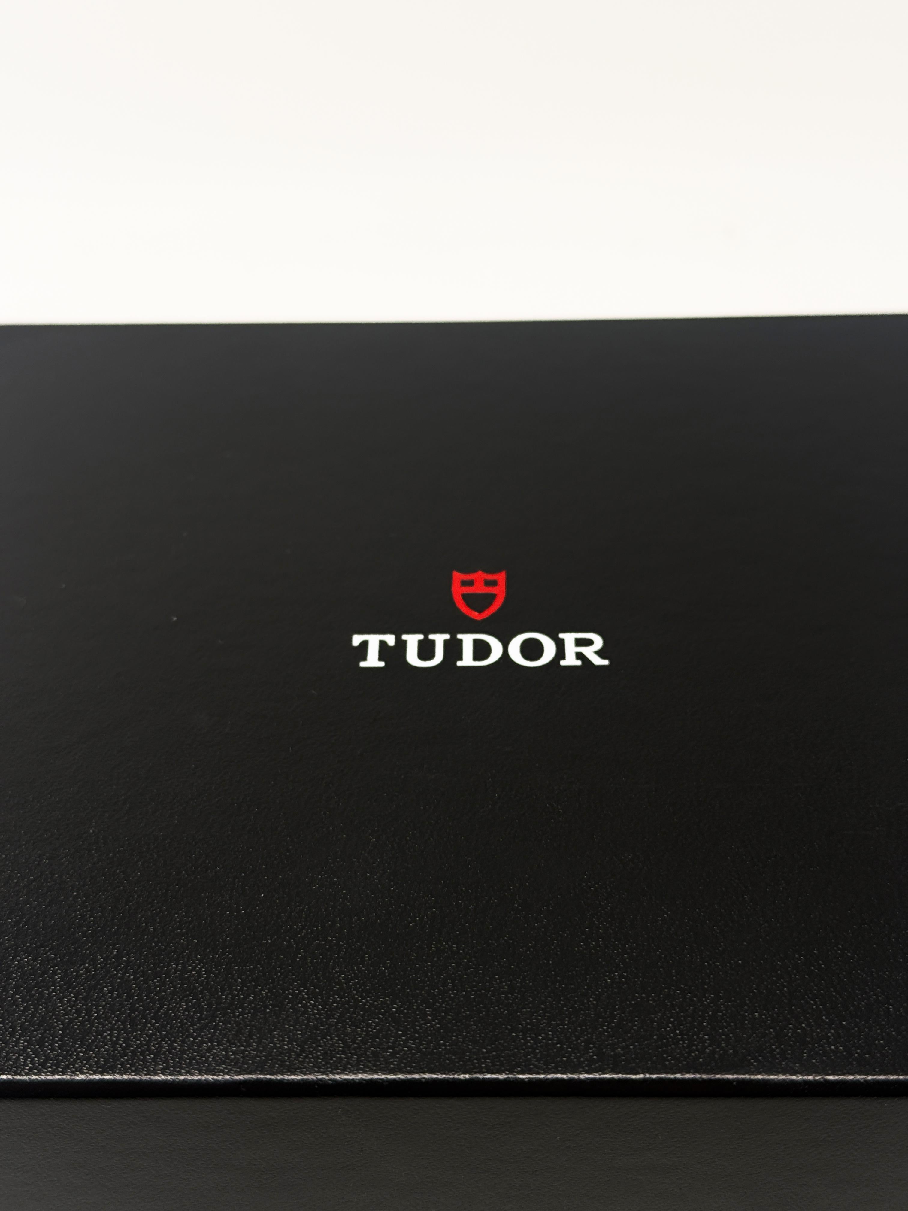Tudor Black Bay 41 Ref. M79543-0001 – Gold/Steel  Automatic  41 mm im Angebot 6