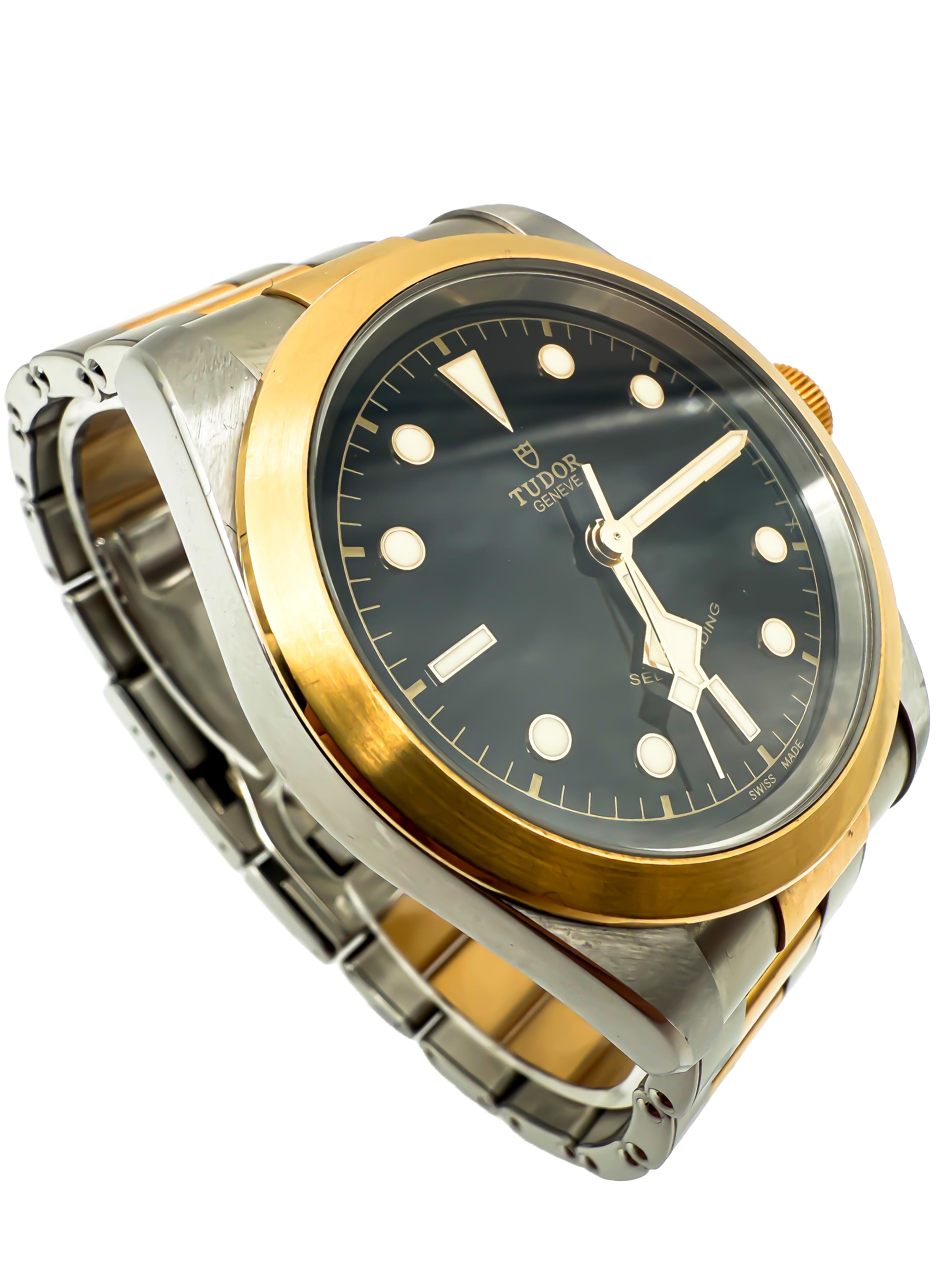 Tudor Black Bay 41 Ref. M79543-0001 – Gold/Steel  Automatic  41 mm  Full Set
Timeless elegance meets robust engineering – the Tudor Black Bay 41, reference M79543-0001, embodies the perfect fusion of sporty functionality and classic luxury. Crafted