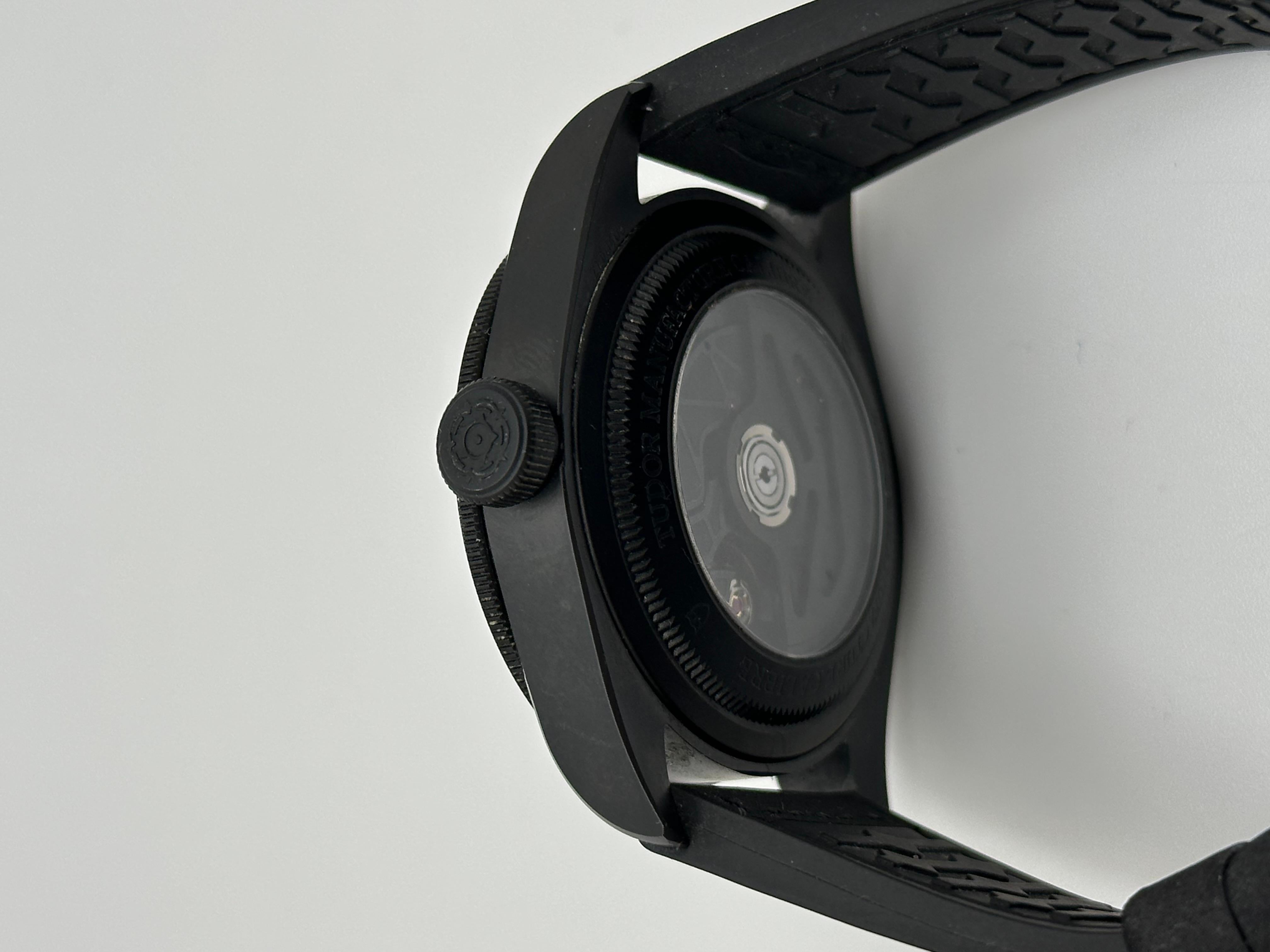 Tudor Black Bay 79210CNU Noir Ceramic Rubber Strap Box Paper 41mm en vente 4