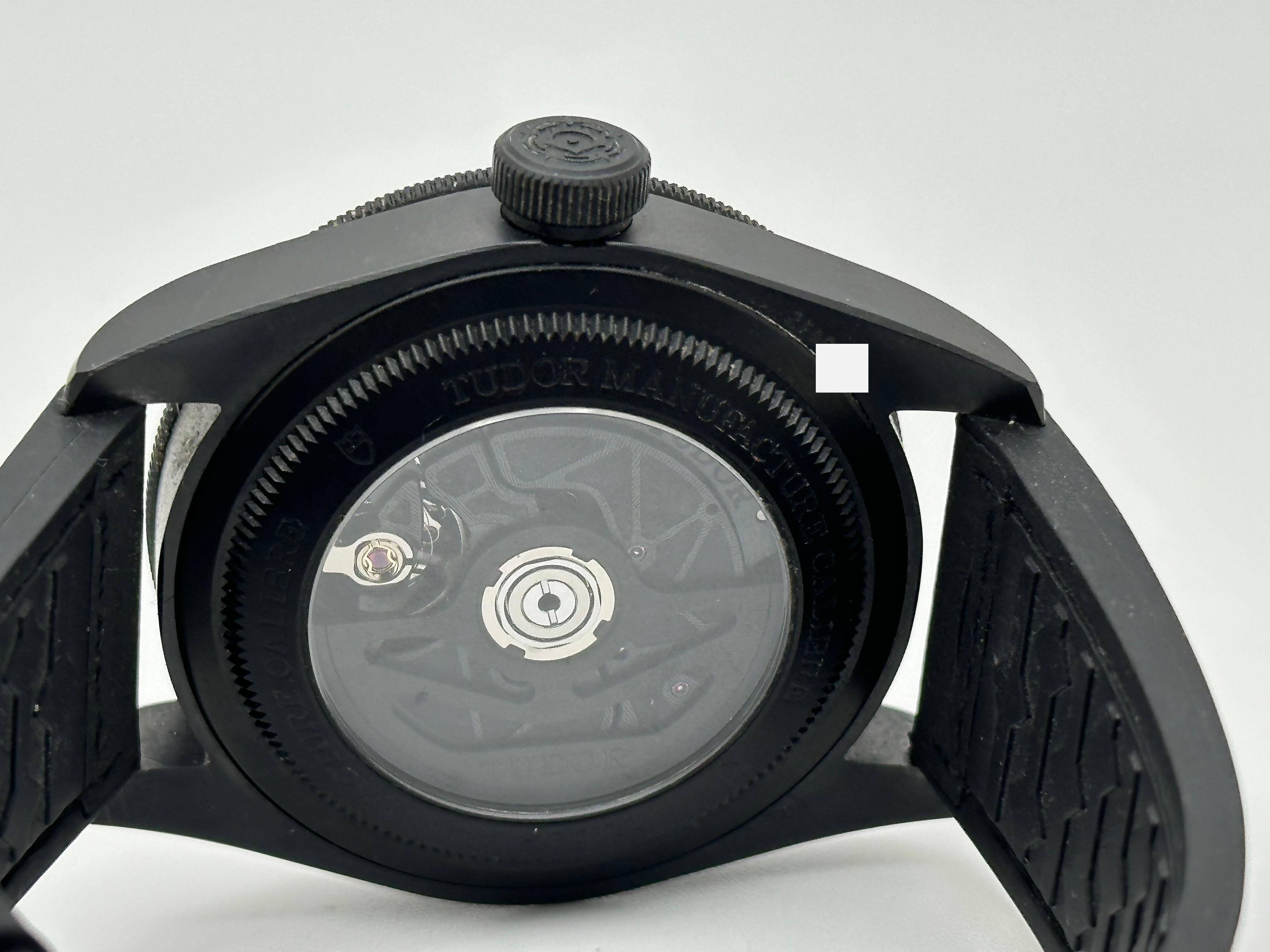 Tudor Black Bay 79210CNU Noir Ceramic Rubber Strap Box Paper 41mm en vente 5