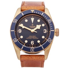 Tudor Montre-bracelet Bay Bucherer noire en bronze bleu 79250BB