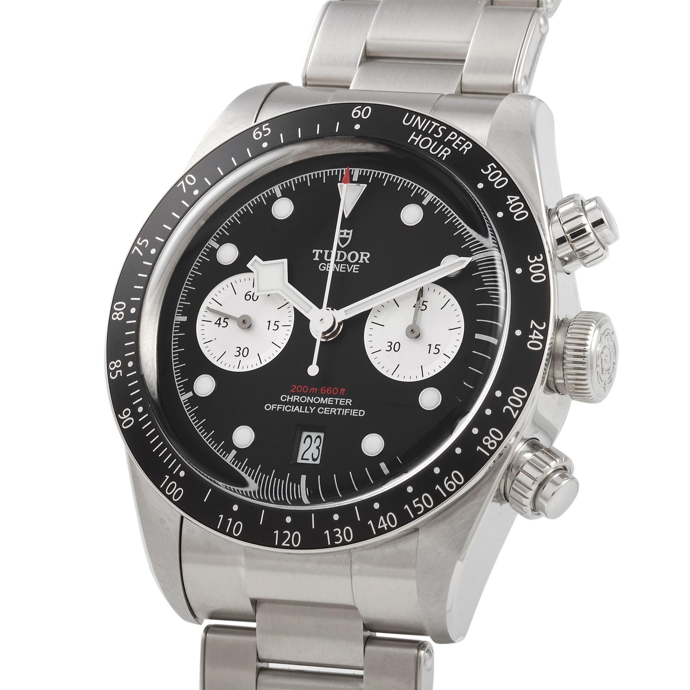 Classy and stylish, with the perfect visual depth and really good legibility, the Tudor Black Bay Chronograph Watch 79360N-001 offers you the experience of a vintage sports watch packaged in a modern timepiece. This watch features 41-mm wide, 14mm