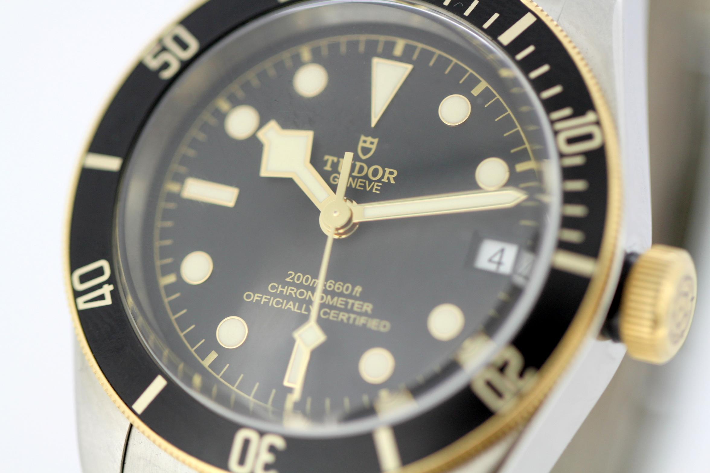 Tudor, Black Bay Date Two-Tone, Full Set In Excellent Condition In Braintree, GB