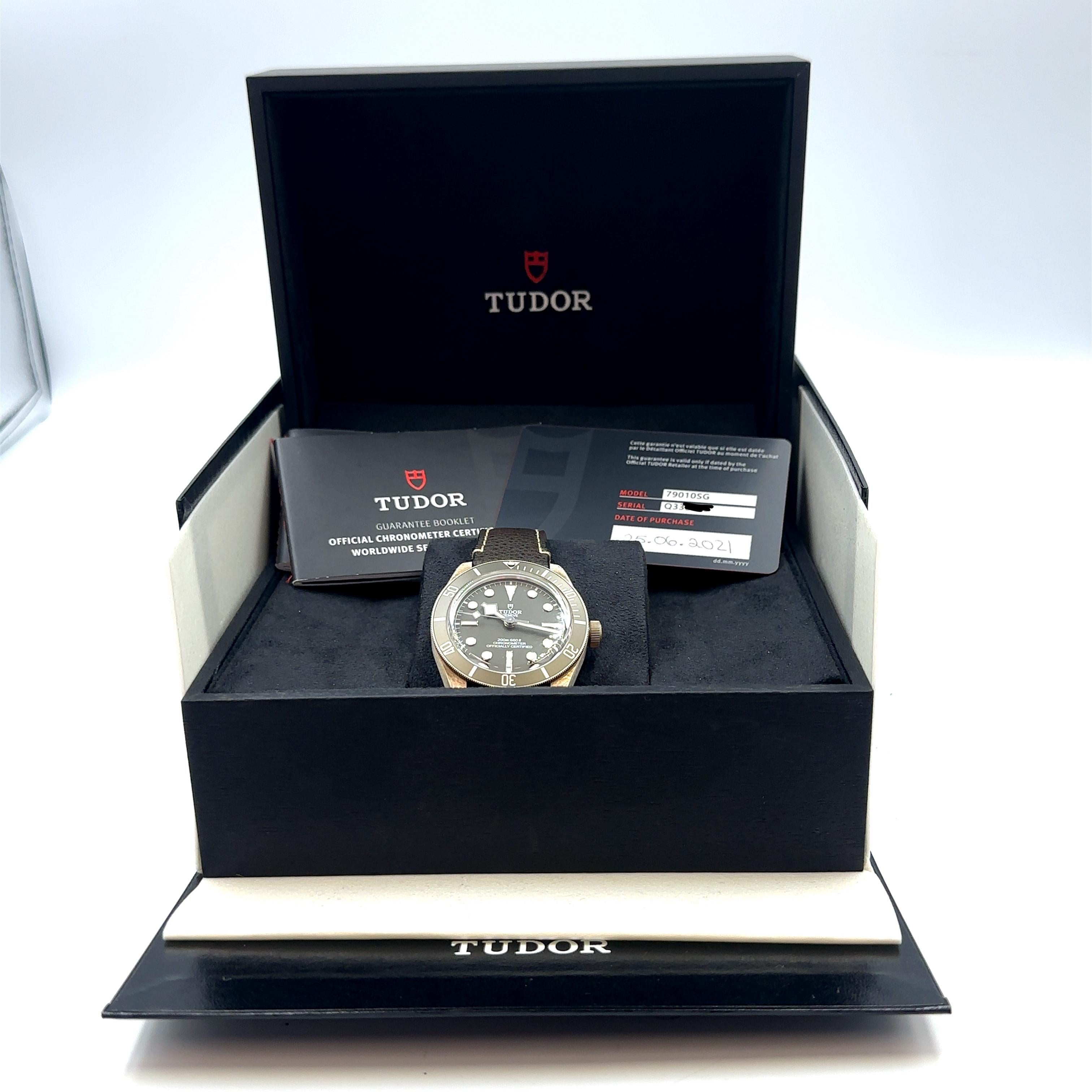 Tudor Black Bay Fifty-Eight 925 mit Box und Papieren im Angebot 6