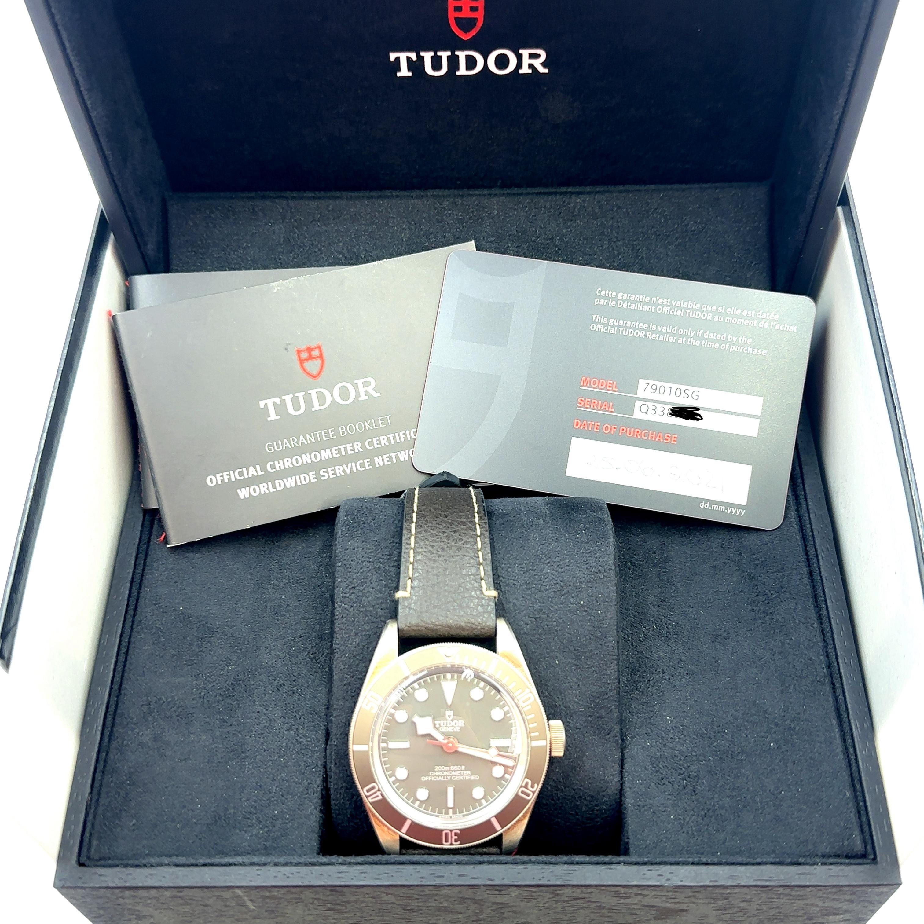 Tudor Black Bay Fifty-Eight 925 mit Box und Papieren im Angebot 7