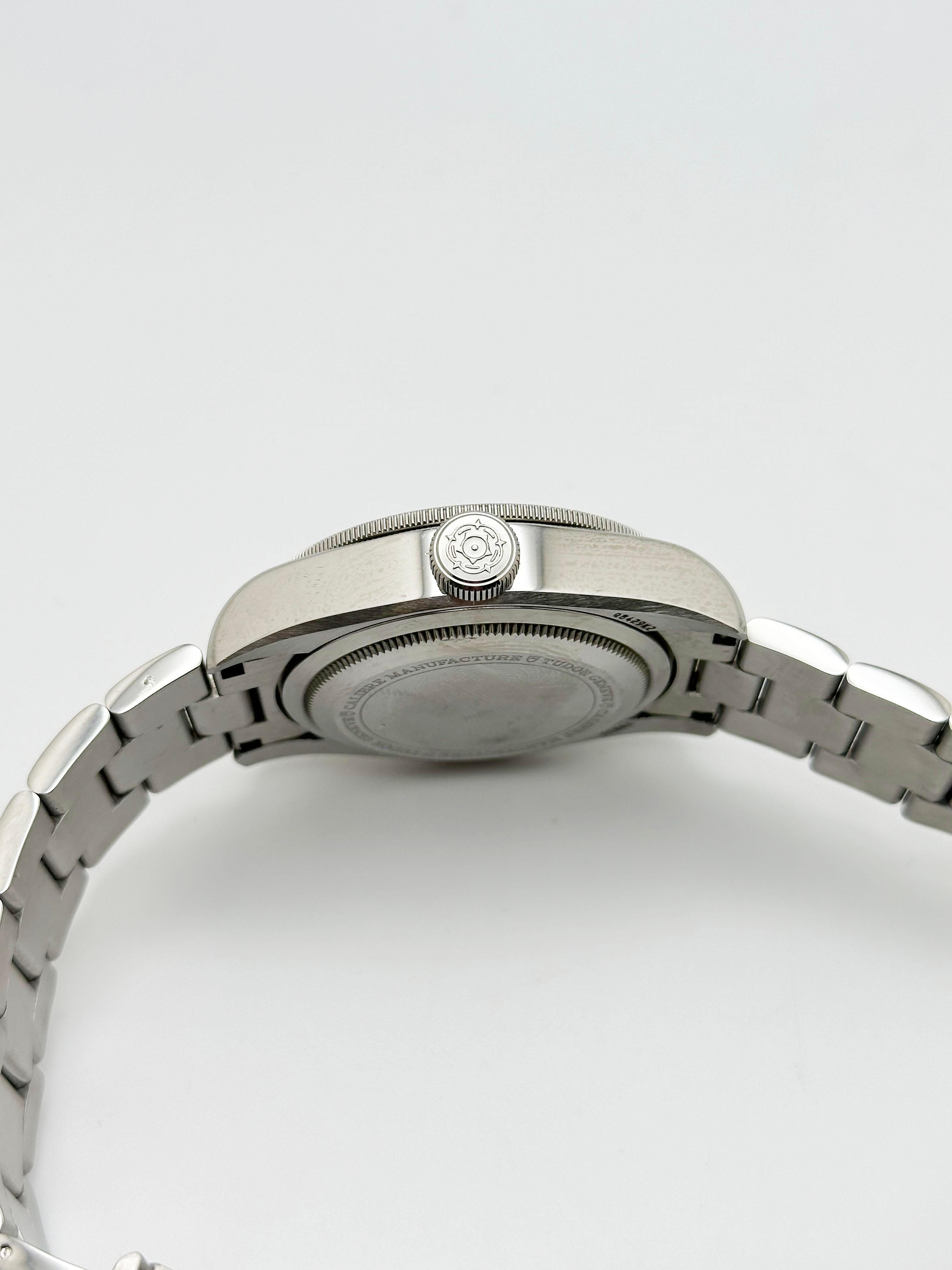 Tudor Black Bay GMT 79830RB Pepsi Red & Blue Stainless Steel Box Paper 41mm For Sale 3