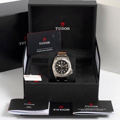 Tudor Black Bay PO1, Ref. 70150. Gewölbtes Glas, 42-mm-Steele-Gehäuse, Baujahr 2021