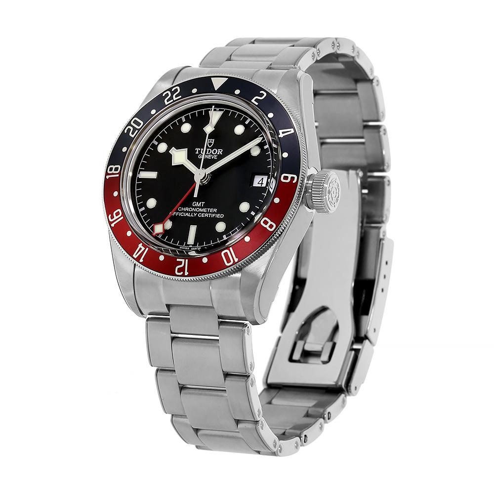 At Baselworld 2018, Tudor created a veritable buzz when they introduced a GMT function to their famed Black Bay diver. The 79830RB comes in a polished and satin-finished steel case that is 41mm in diameter with a screw down winding crown, a domed