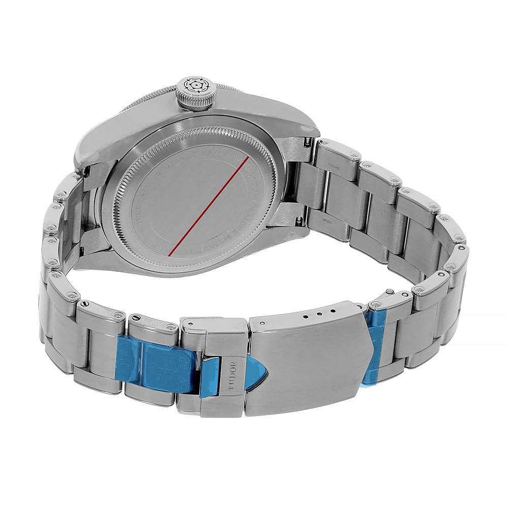 Modern Tudor Black Bay Stainless-Steel GMT Pepsi Bezel Diver Watch 79830RB For Sale