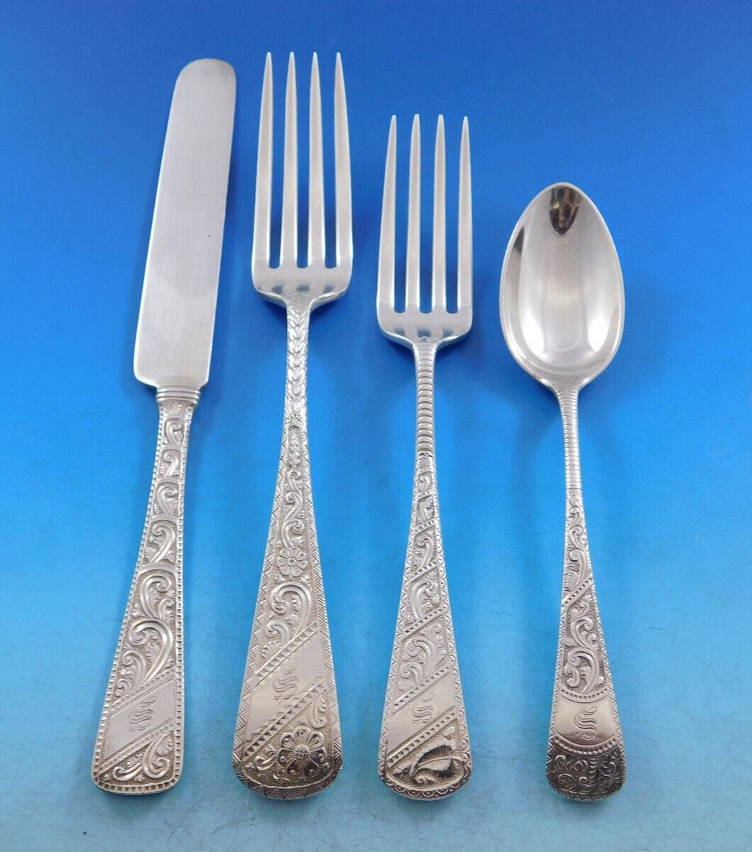 Set di posate in argento Sterling Tudor by Gorham 12 Servizio 72 pezzi Raro Multi-Motivo in vendita 2