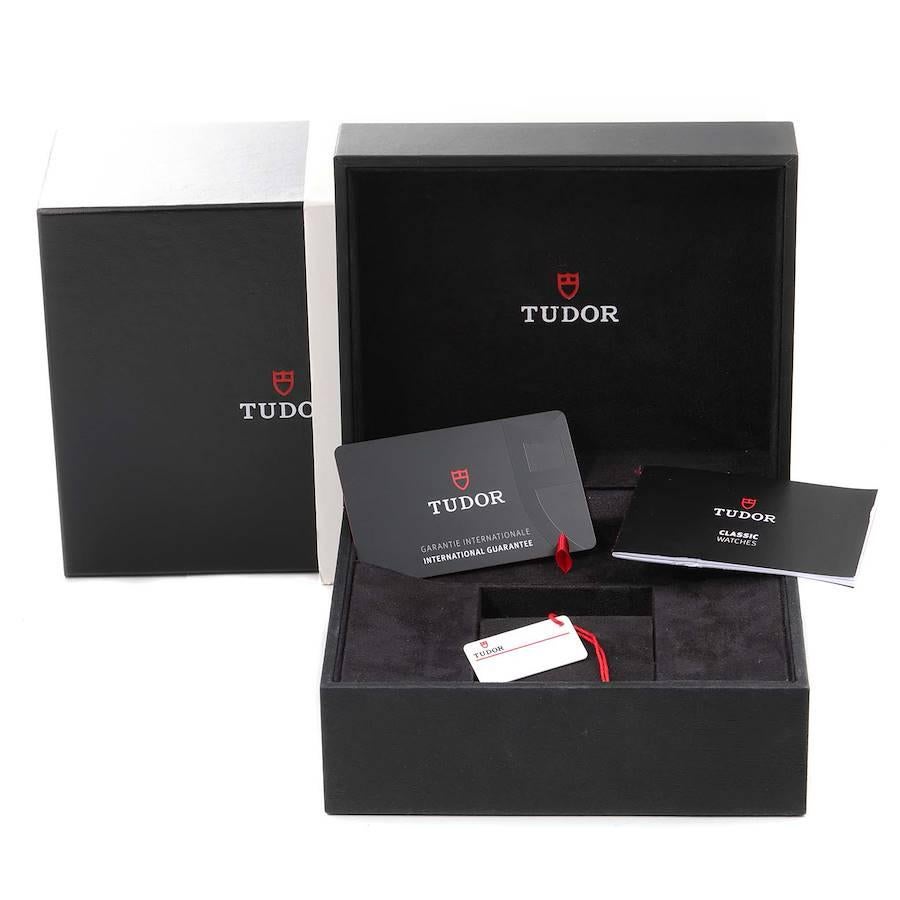 Tudor Day Date Schwarzes Zifferblatt Stahl Gelbgold Herrenuhr 76213 Ungetragen im Angebot 5