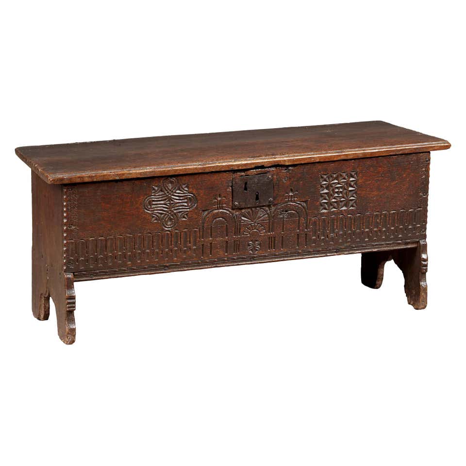 16th Century Furniture - 624 For Sale at 1stdibs