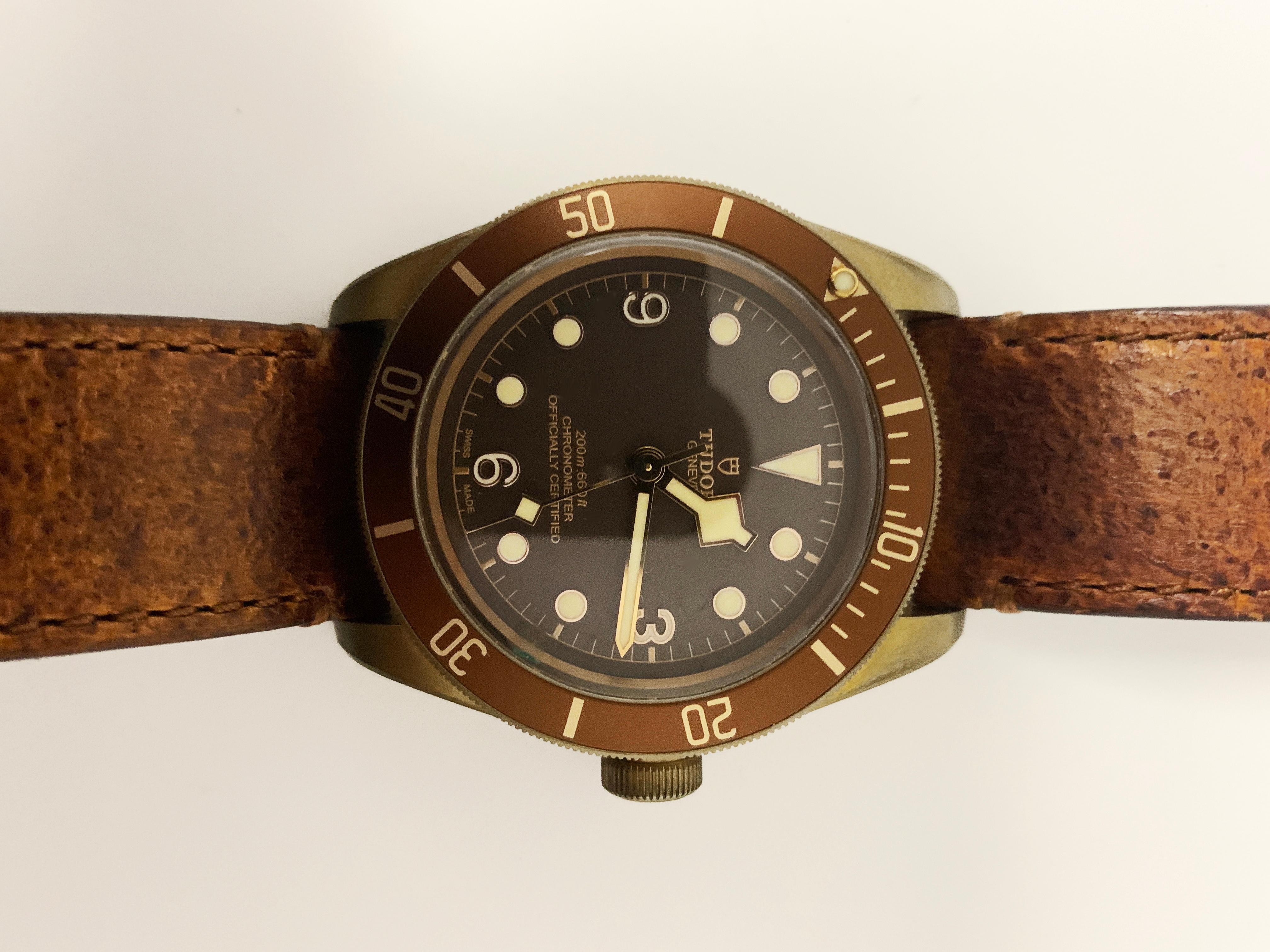 tudor Black Bay 
limited edition bronze
Ref. 79250BM
 Around 2019
Bronze case
Mechanical self-winding movement
Leather strap and buckle signed in bronze
Original box and paper
new from stock
3600 euros