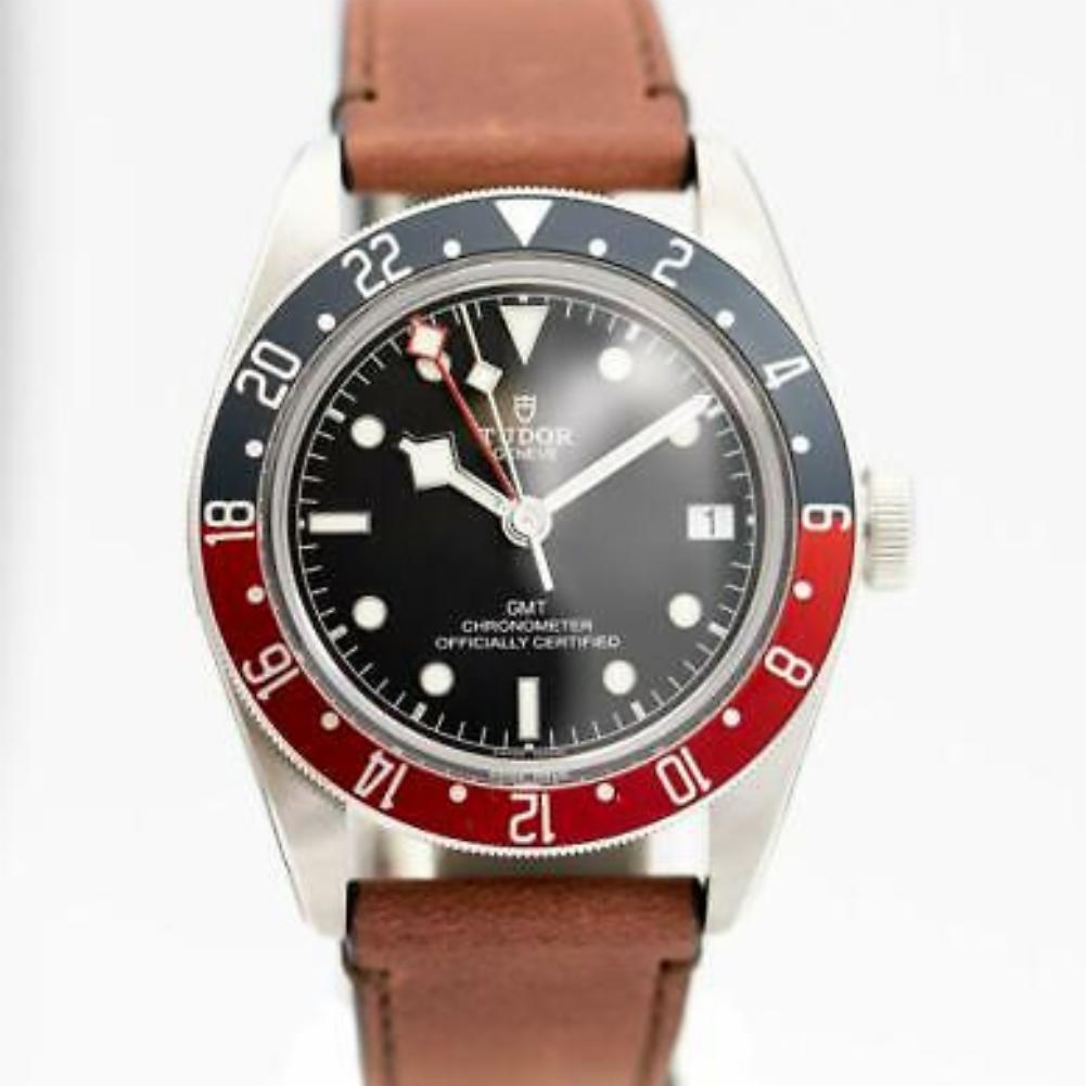 Tudor Heritage Reference #: 79830. Mens Automatic Self Wind Watch Stainless Steel Black 41 MM. Verified and Certified by WatchFacts. 1 year warranty offered by WatchFacts.
