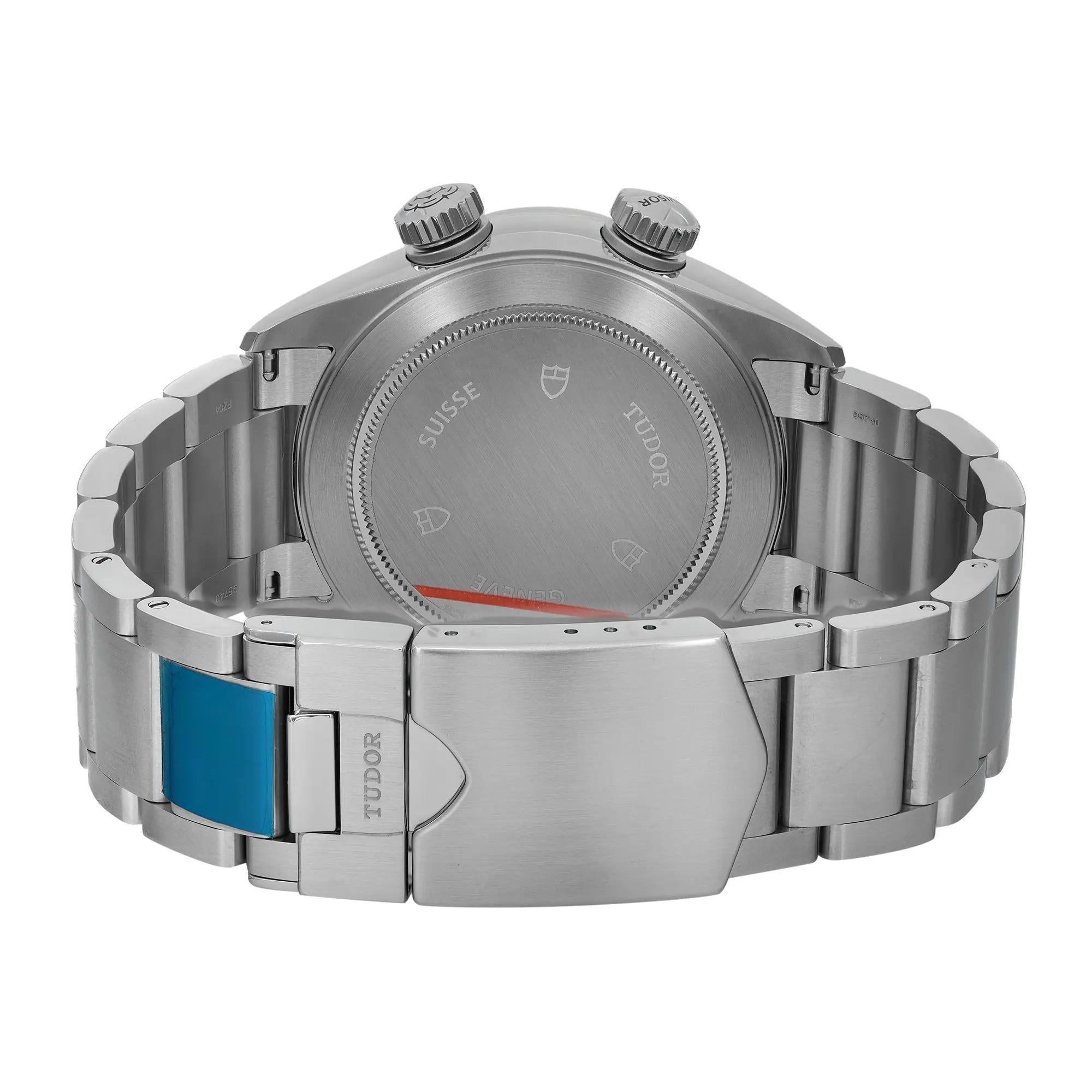 Tudor Heritage Advisor 42mm Steel Silver Dial Men Automatic Watch 79620T-95740 For Sale 2