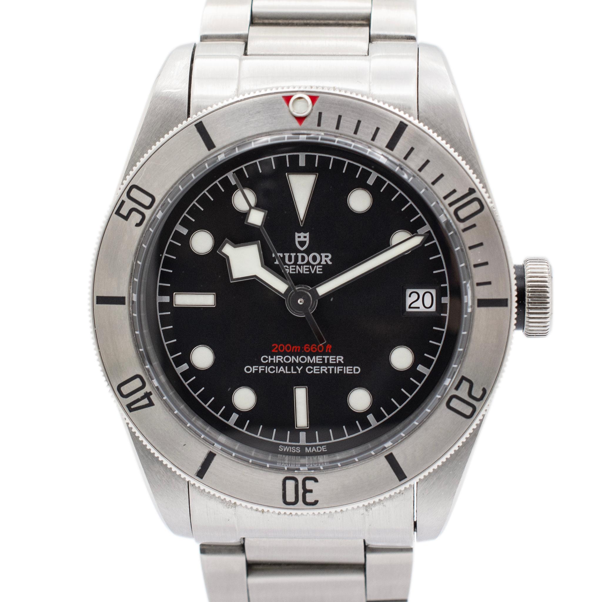 Brand: Tudor

Gender: Men's

Metal Type: Stainless Steel

Diameter: 41.00 mm

Weight: 172.97 grams

Gent's stainless steel TUDOR Swiss made watch with original box. The metal was tested and determined to be stainless steel. The 