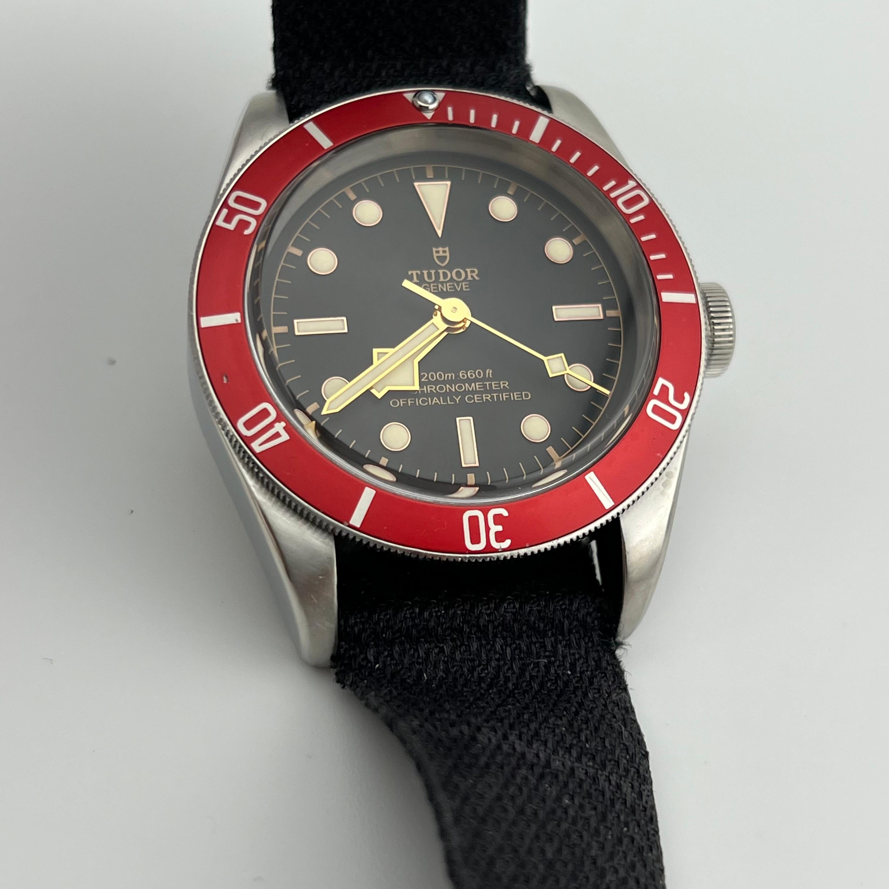 Tudor Heritage Black Bay 79230R 41mm rote Lünette Edelstahl Box 1