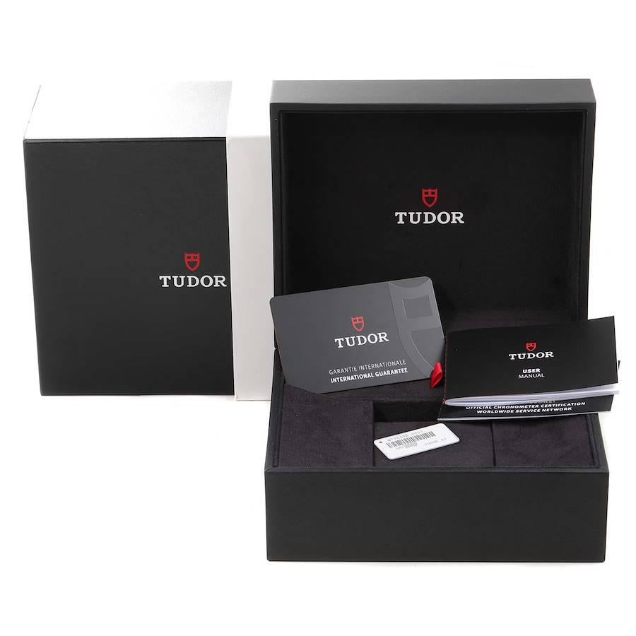 Tudor Heritage Black Bay Blue Dial Lünette Stahl Herrenuhr 79030 ungetragen im Angebot 6
