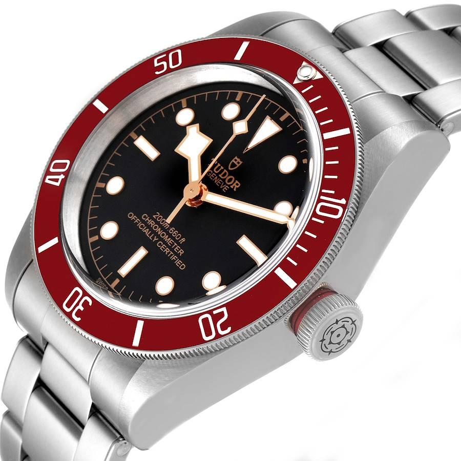 Tudor Heritage Negro Bahía Borgoña Bisel Acero Reloj Hombre 79230 Caja Tarjeta en Excelente estado para la venta en Atlanta, GA