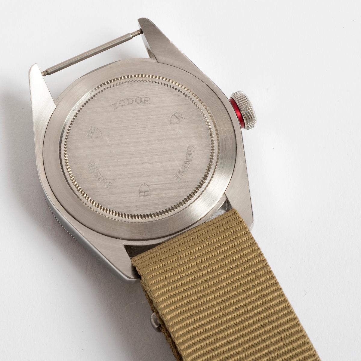 Women's or Men's Tudor Heritage Black Bay Wristwatch Ref 79220R. Tudor Rose, 'Smiling Dial, 2012