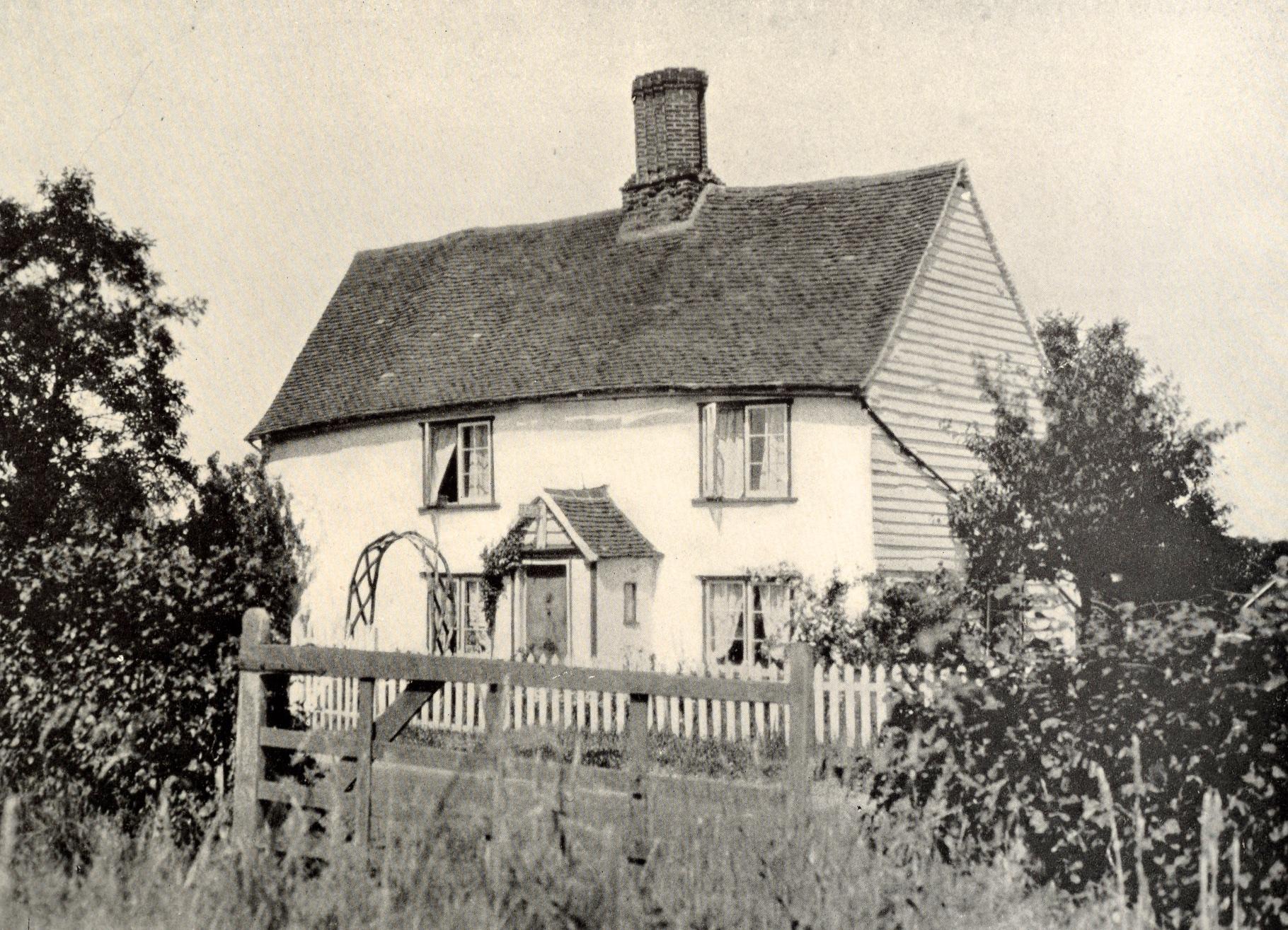 Tudor Homes of England with Some Examples from Later Periods, First Edition 7