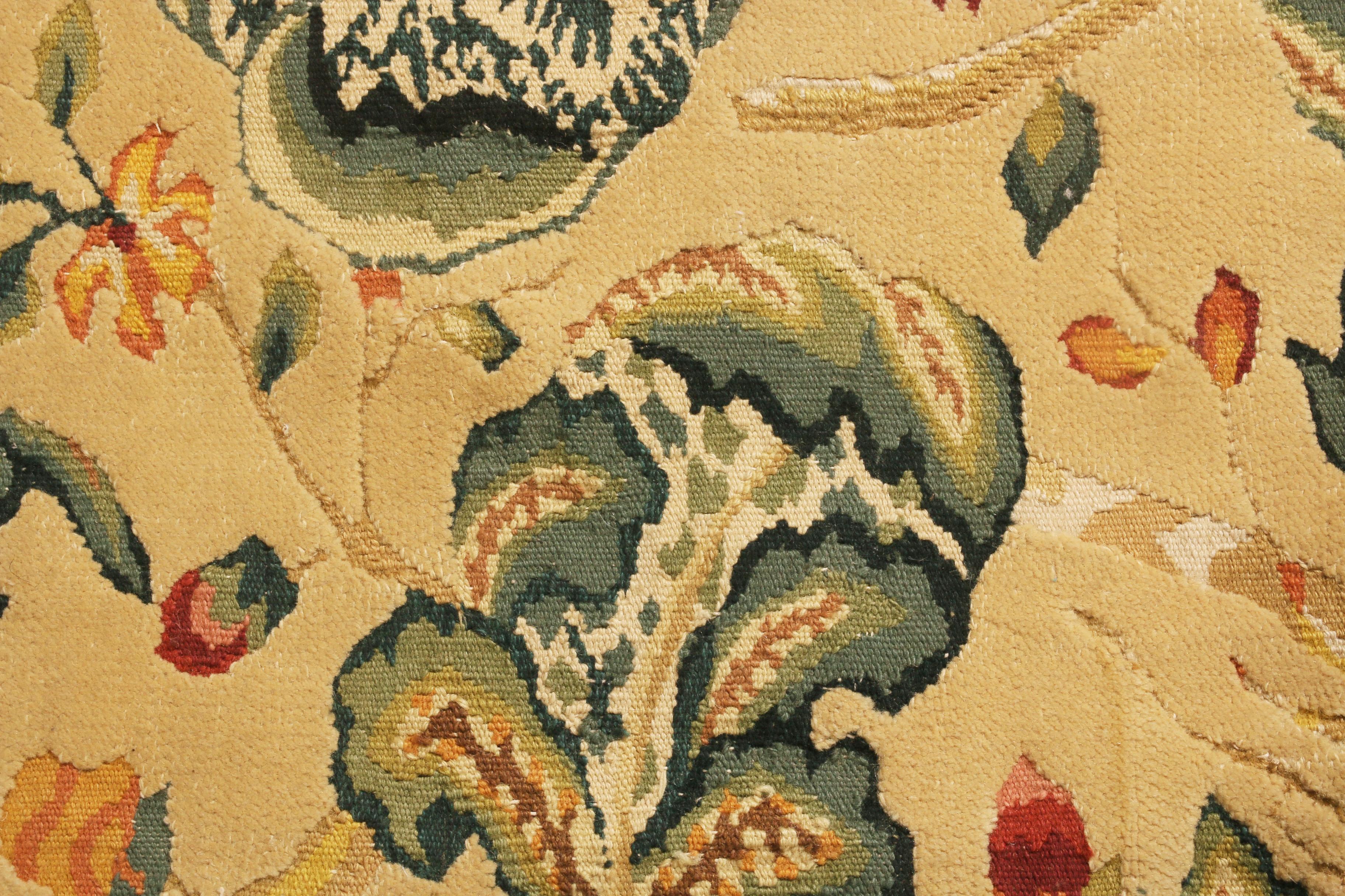 Tudor-Inspired Cream and Green Wool Floral Runner In New Condition In Long Island City, NY