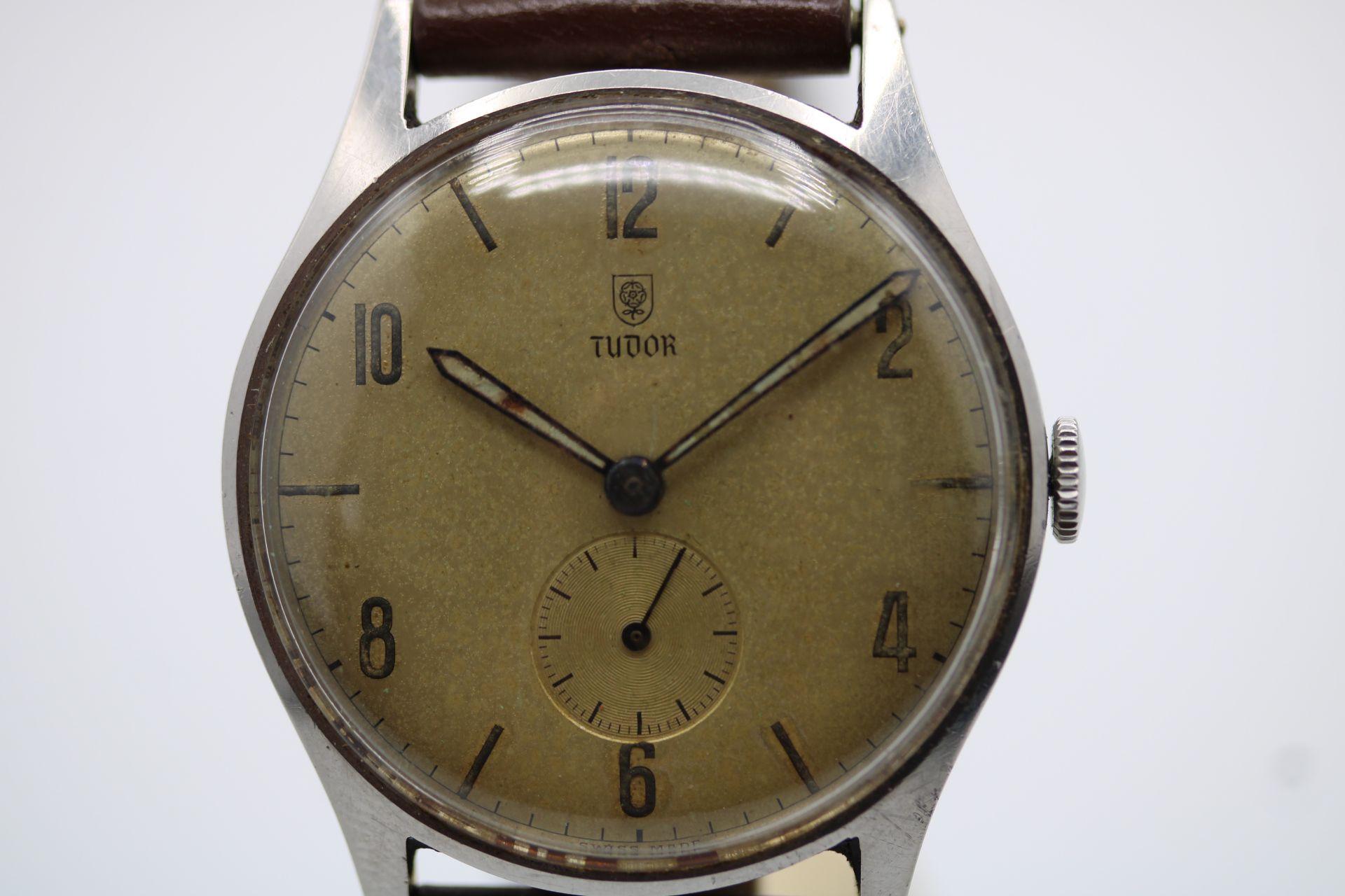 Femenino o masculino Reloj Tudor Oversize de cuerda manual Vintage 1954