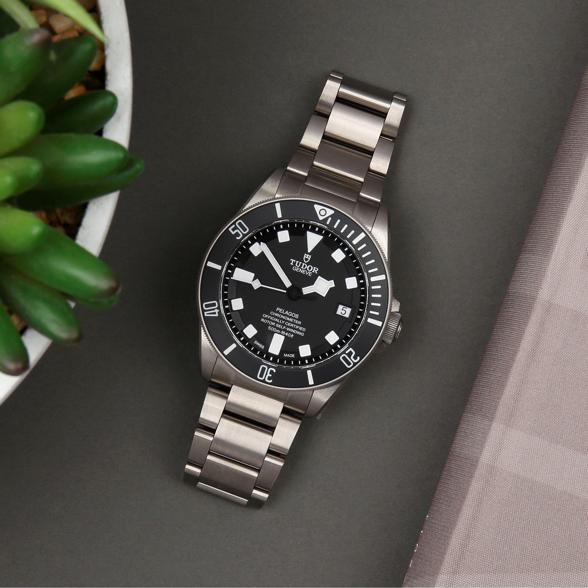 Tudor Pelagos 25600TN Men's Titanium Watch 7