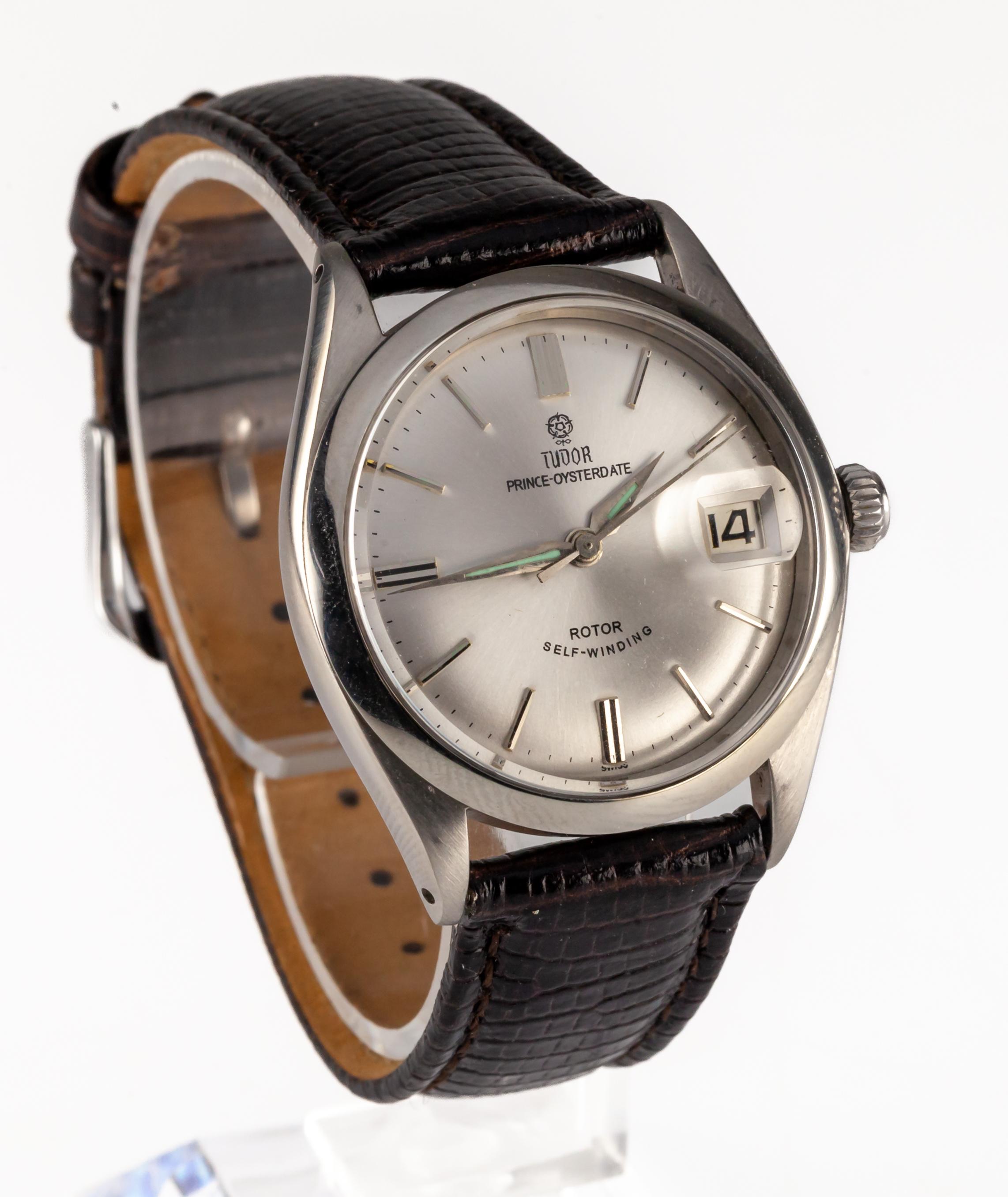 Montre homme Tudor Prince Oysterdate en acier inoxydable 7966
Cas n° 11.61 SS
24 Jewell
Modèle #7966

Boîtier rond en acier inoxydable
34 mm de diamètre (36 mm avec couronne)
Distance entre les pattes = 40 mm
Largeur de cosse à cosse = 19