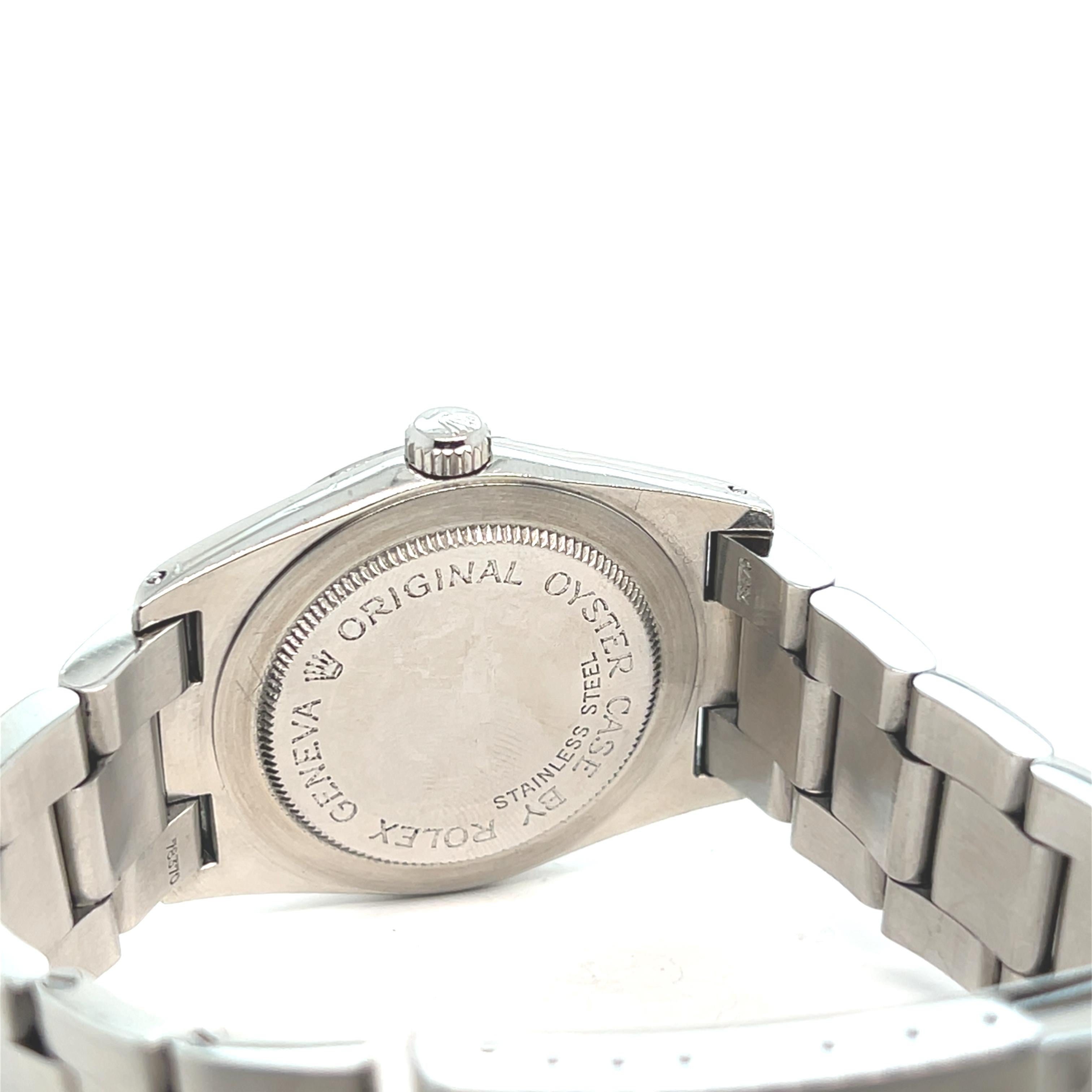Tudor prince Oysterdate Watch, Référence 91530

Genre : Unisexe (adaptée pour homme et femme)

Caractéristiques techniques :
- Boîtier : Acier inoxydable  
  - Référence gravée : 91530
  - Numéro de série : 146205  
- Diamètre du boîtier : 3 cm
  -