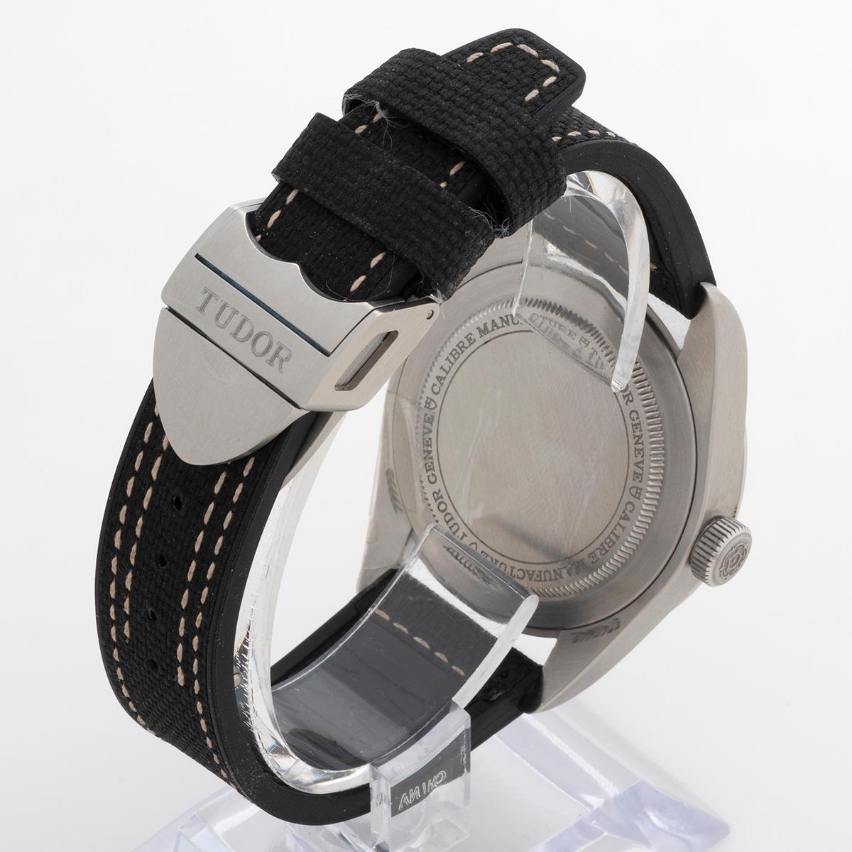 Women's or Men's Tudor Ranger Wristwatch Ref 79950, 39mm Case, Near New Condition. For Sale